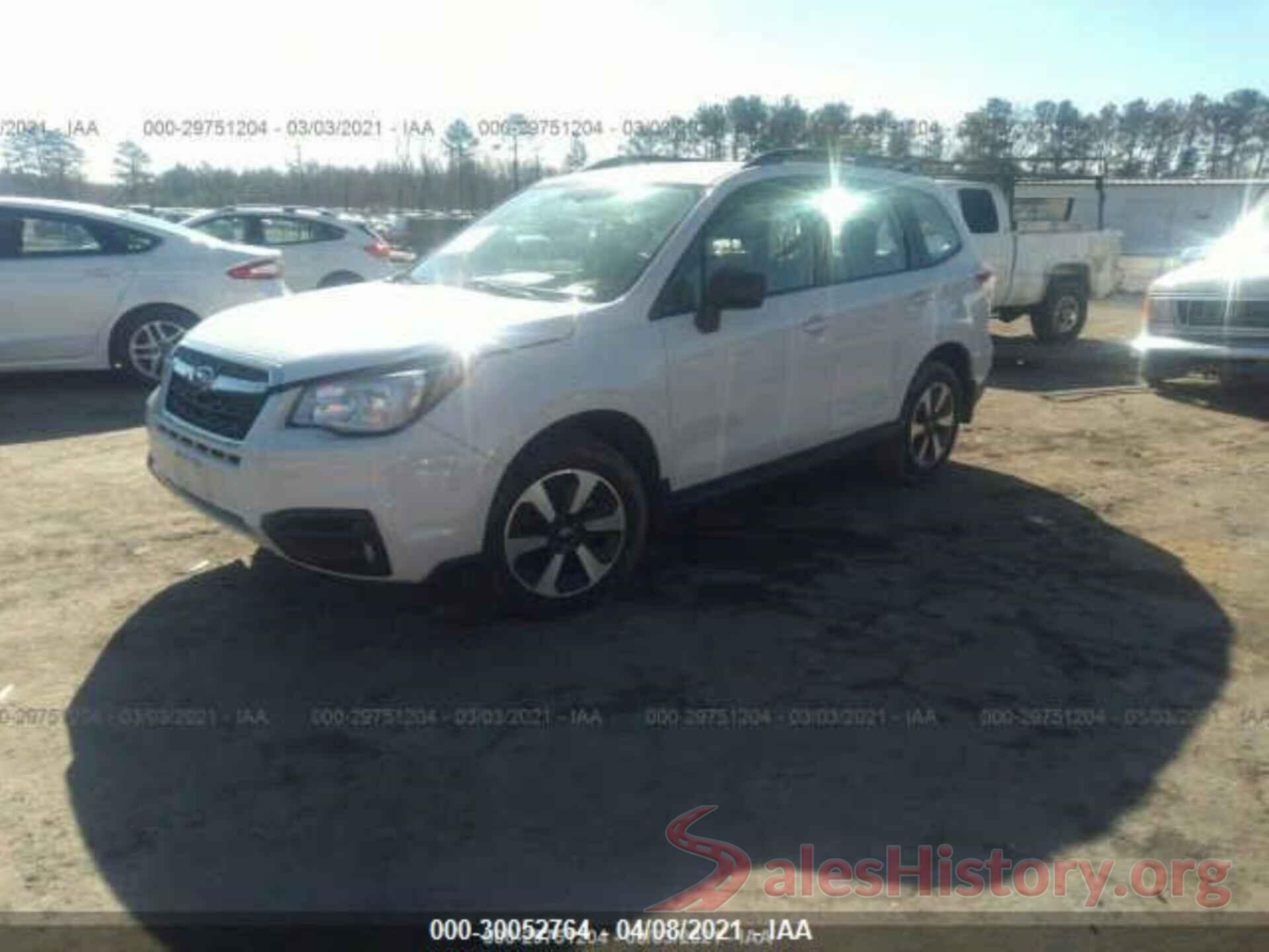 JF2SJABC7JH605723 2018 SUBARU FORESTER