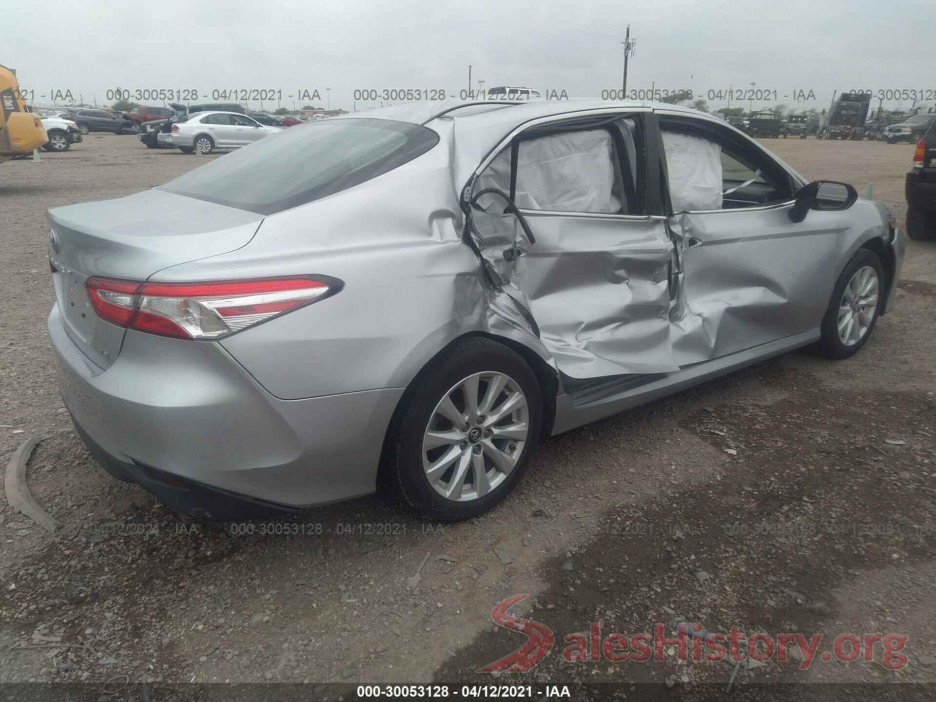 4T1B11HK4JU568419 2018 TOYOTA CAMRY