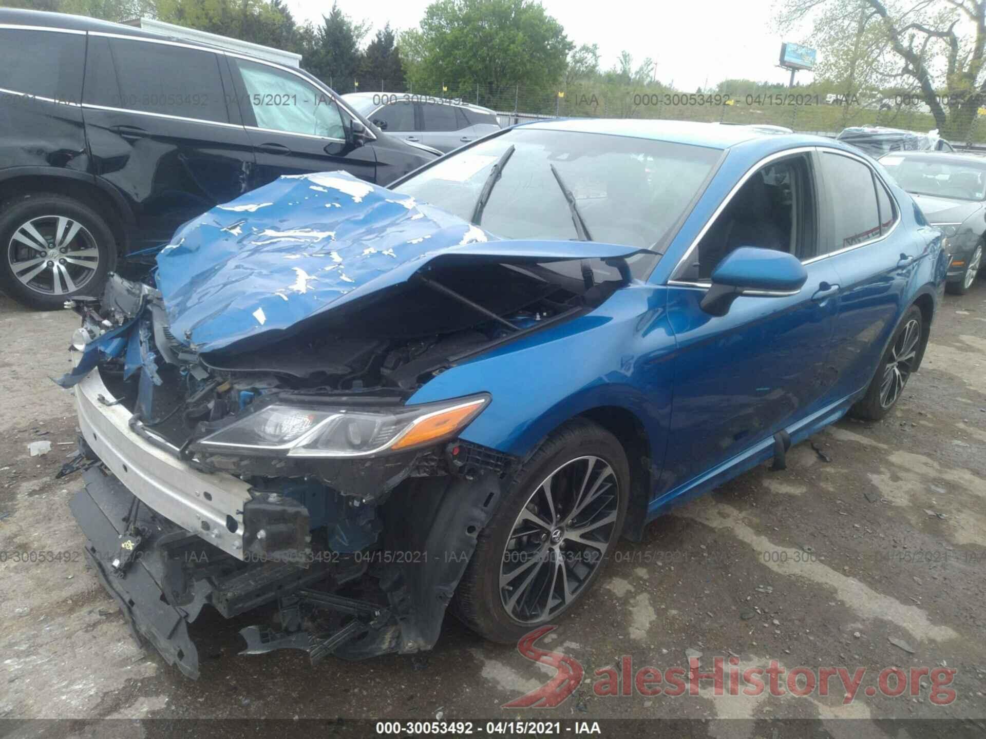 4T1B11HK0JU145885 2018 TOYOTA CAMRY