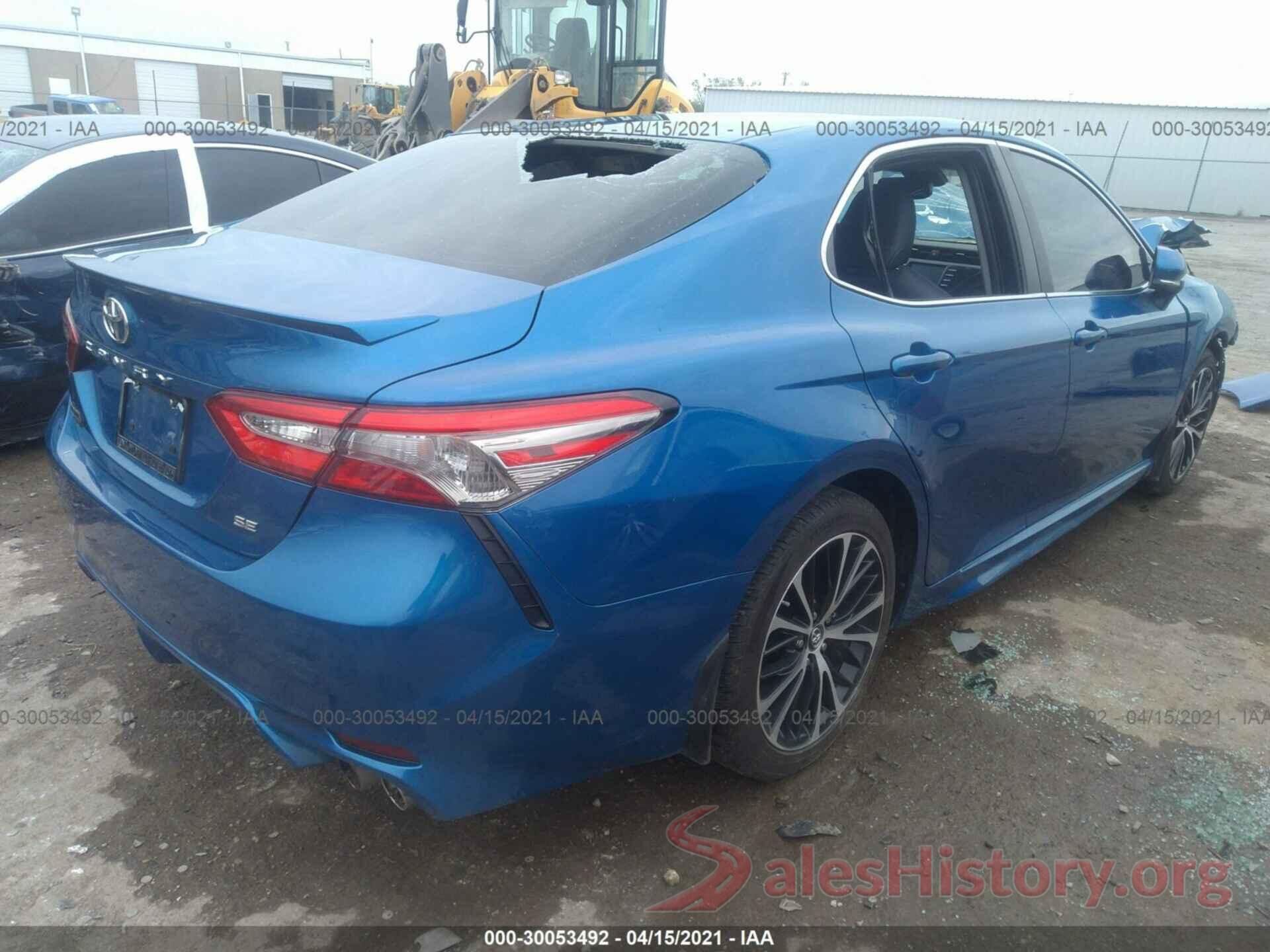 4T1B11HK0JU145885 2018 TOYOTA CAMRY