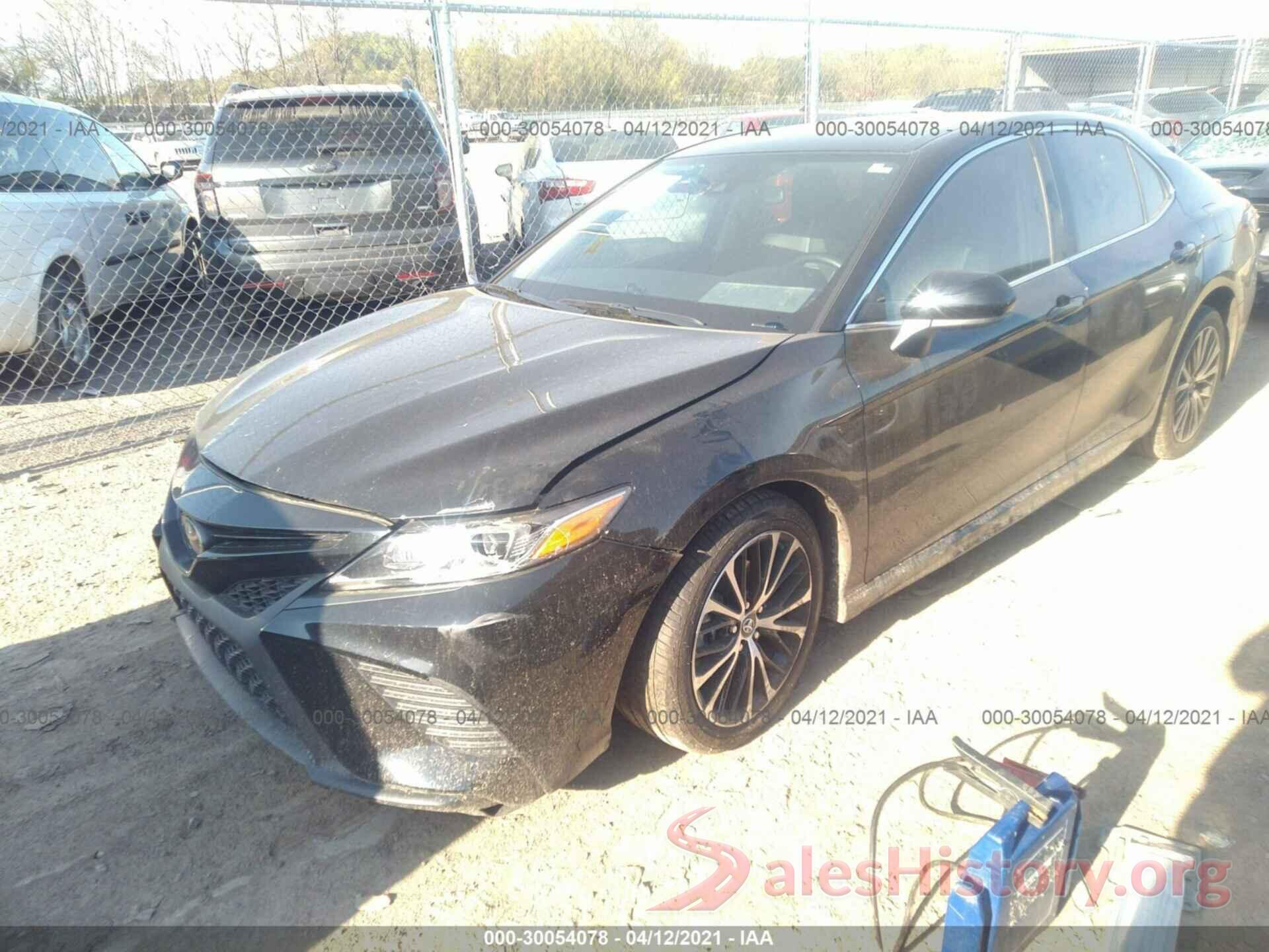 4T1B11HK0KU166589 2019 TOYOTA CAMRY