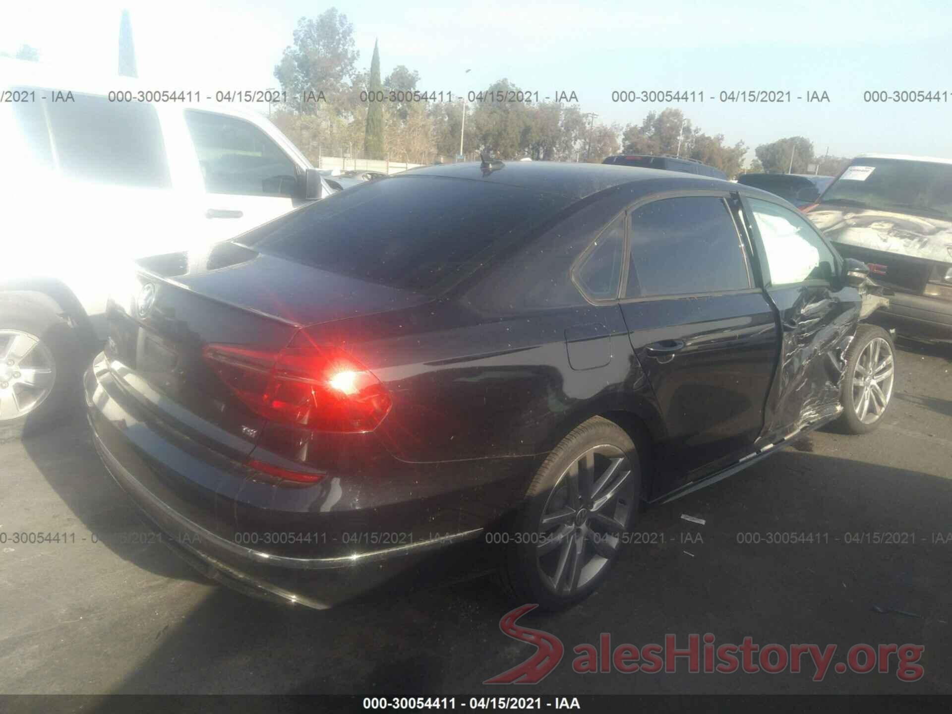 1VWAA7A30JC029613 2018 VOLKSWAGEN PASSAT