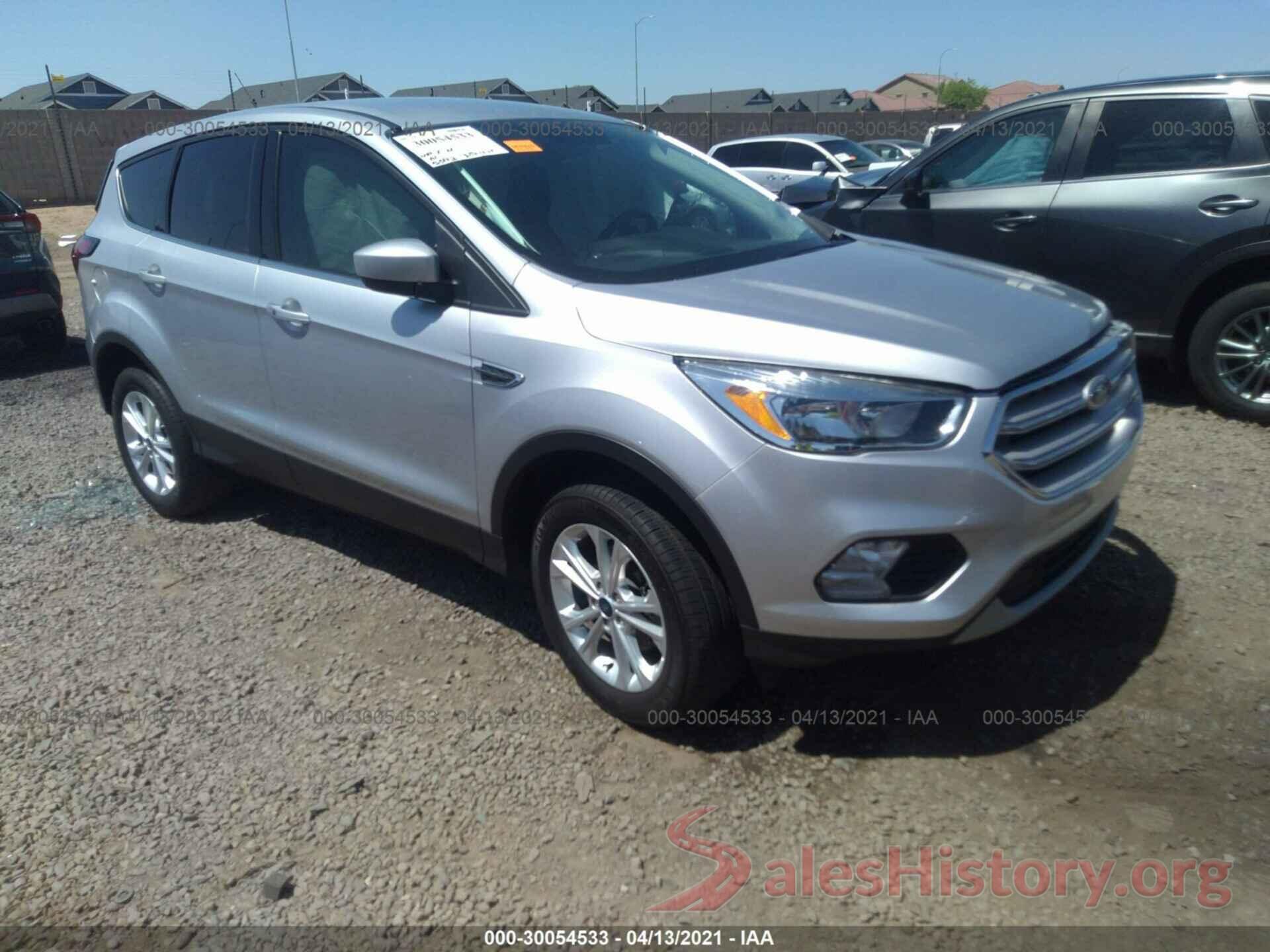 1FMCU0GD0KUB05316 2019 FORD ESCAPE