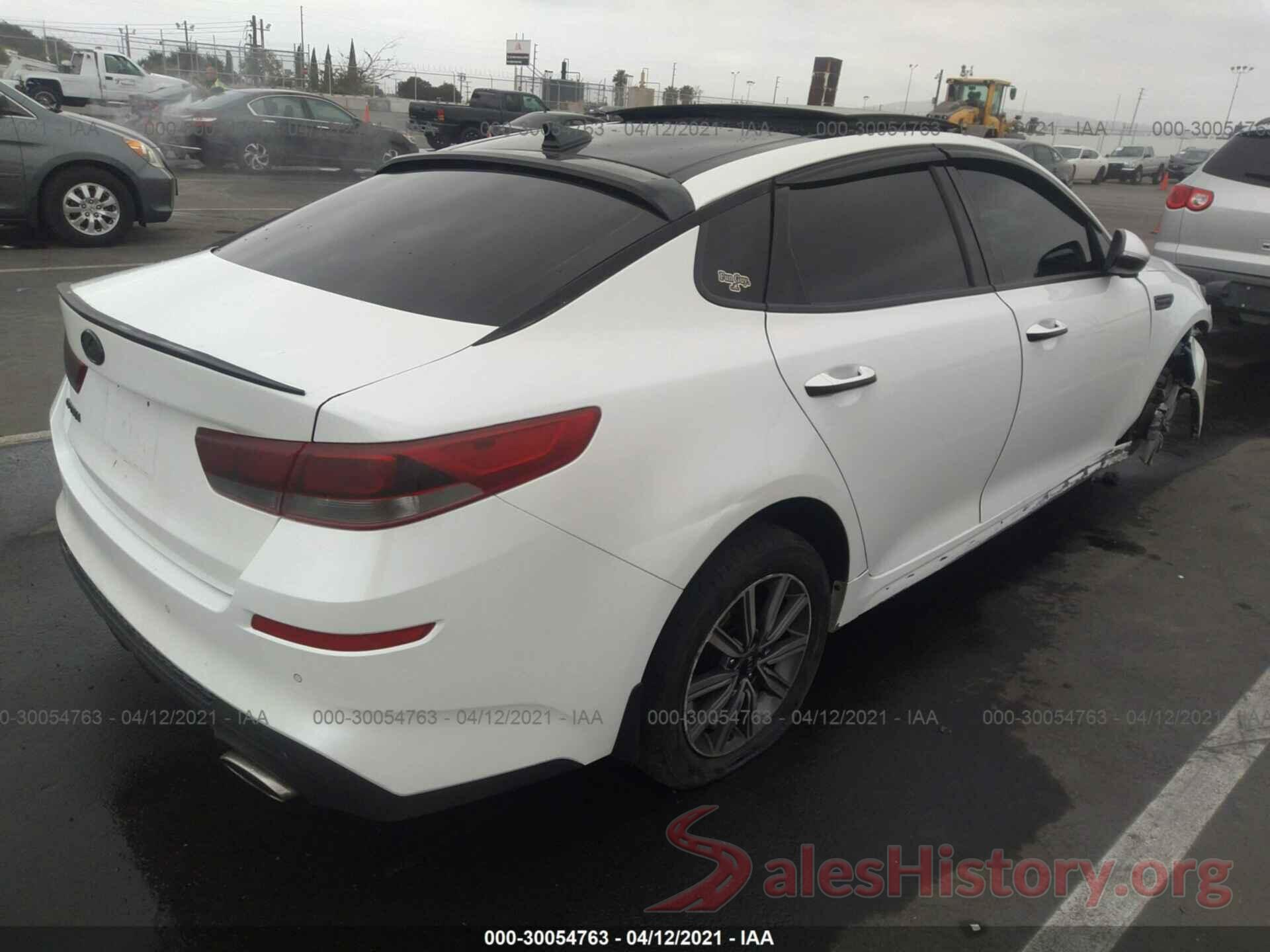 5XXGT4L32KG308730 2019 KIA OPTIMA