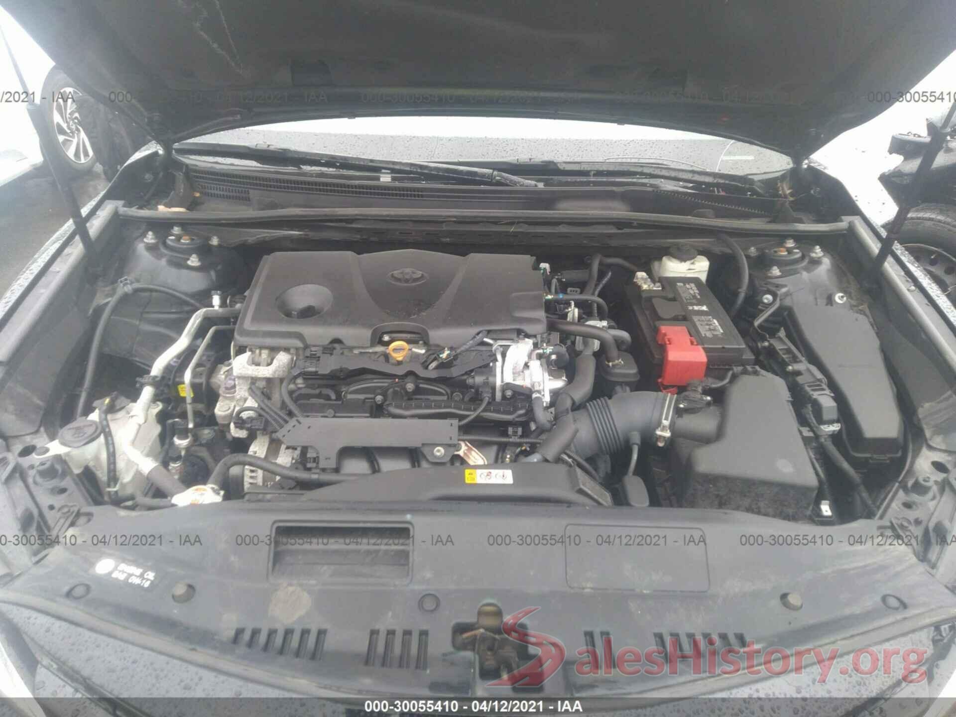 4T1B11HKXJU145943 2018 TOYOTA CAMRY