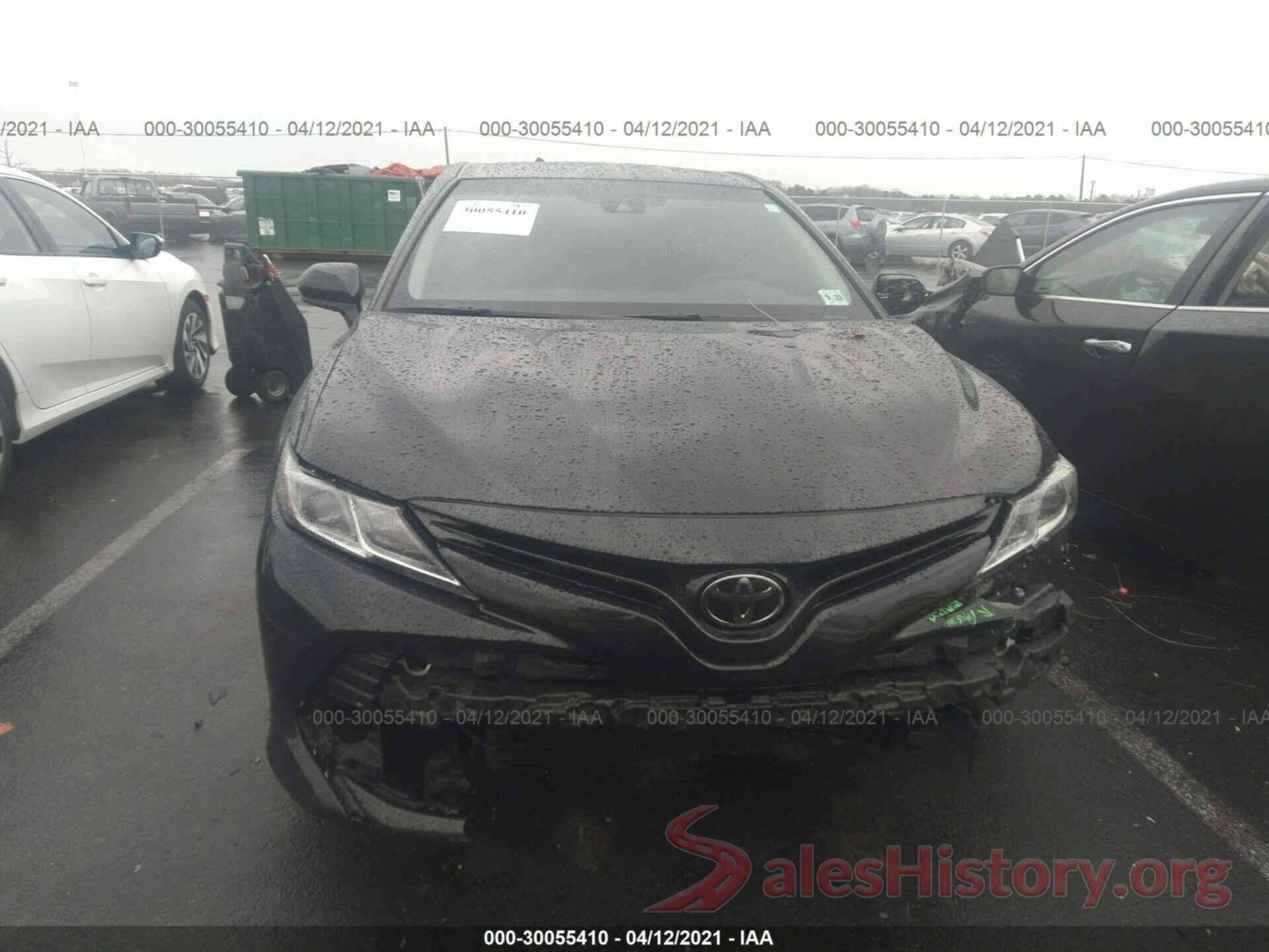 4T1B11HKXJU145943 2018 TOYOTA CAMRY