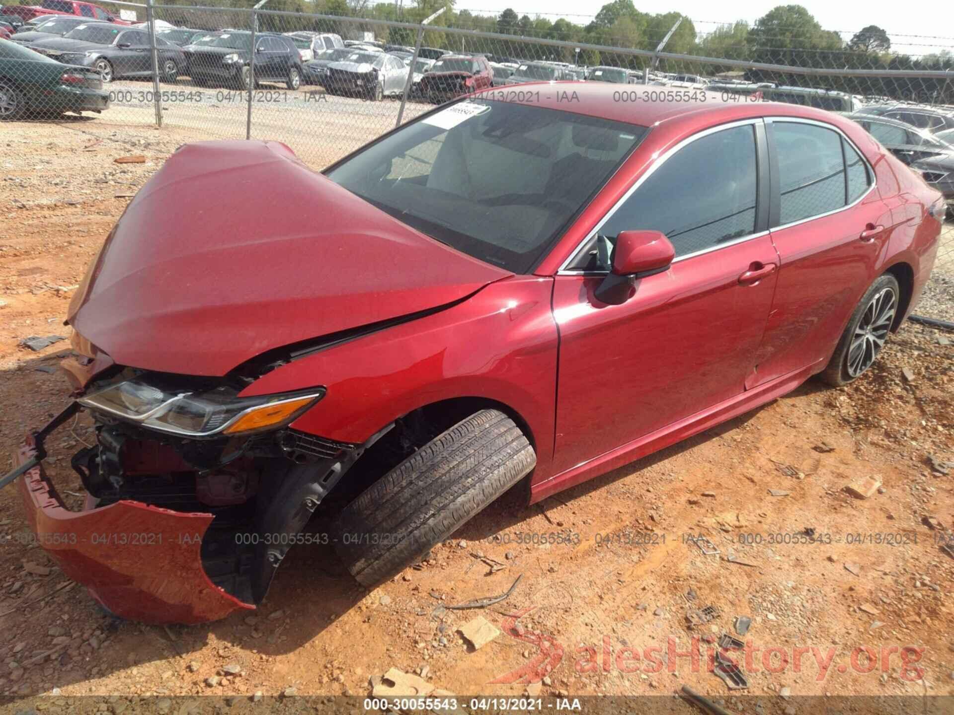 4T1B11HK5KU175952 2019 TOYOTA CAMRY