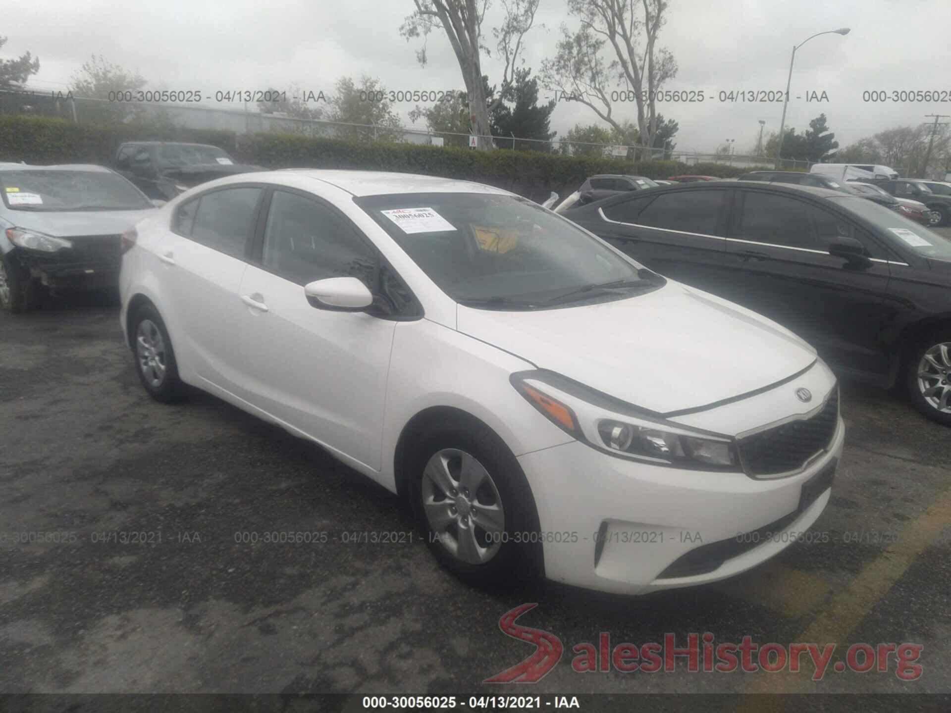 3KPFL4A73HE113772 2017 KIA FORTE