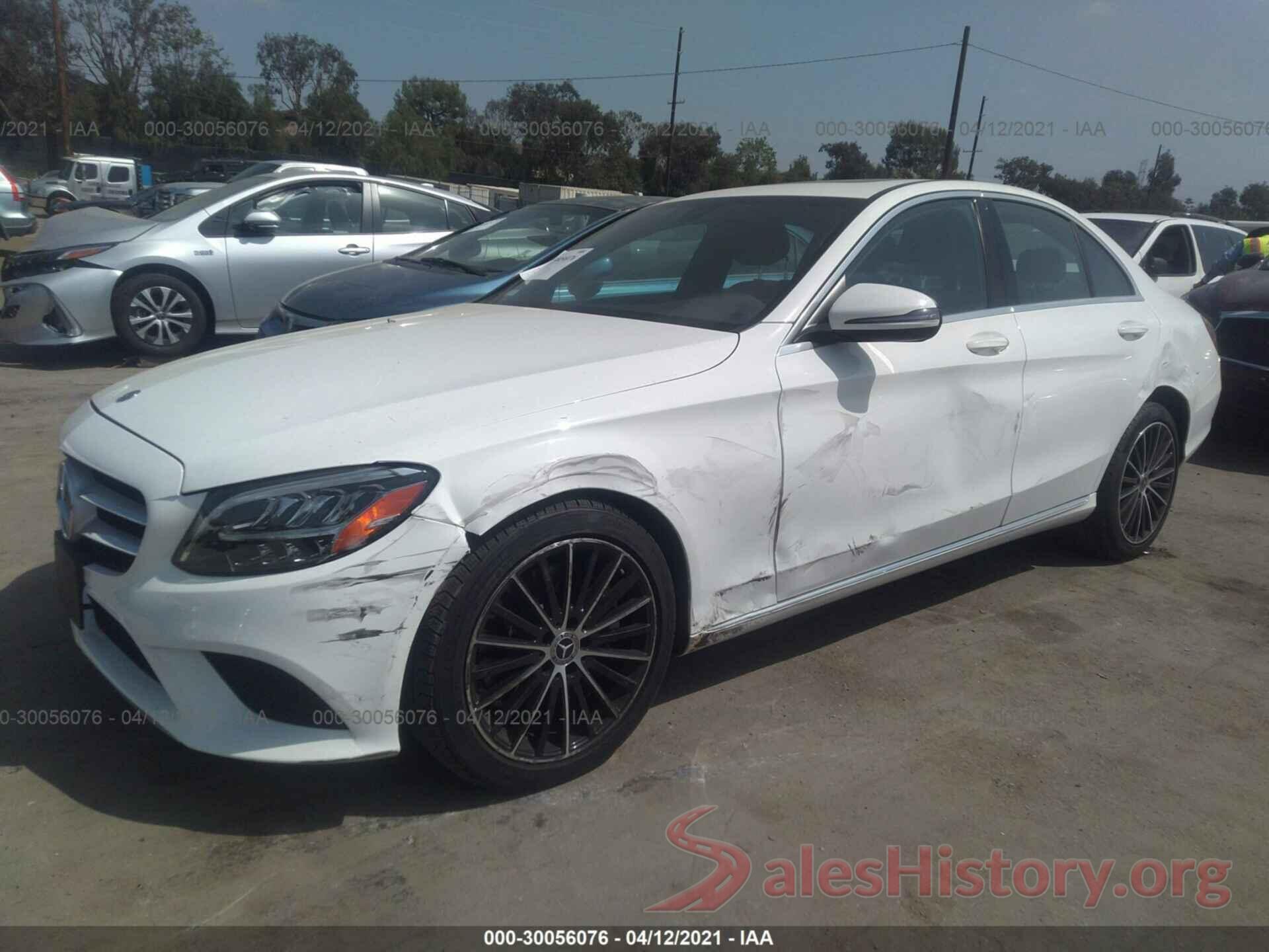 55SWF8DB2KU311452 2019 MERCEDES-BENZ C-CLASS