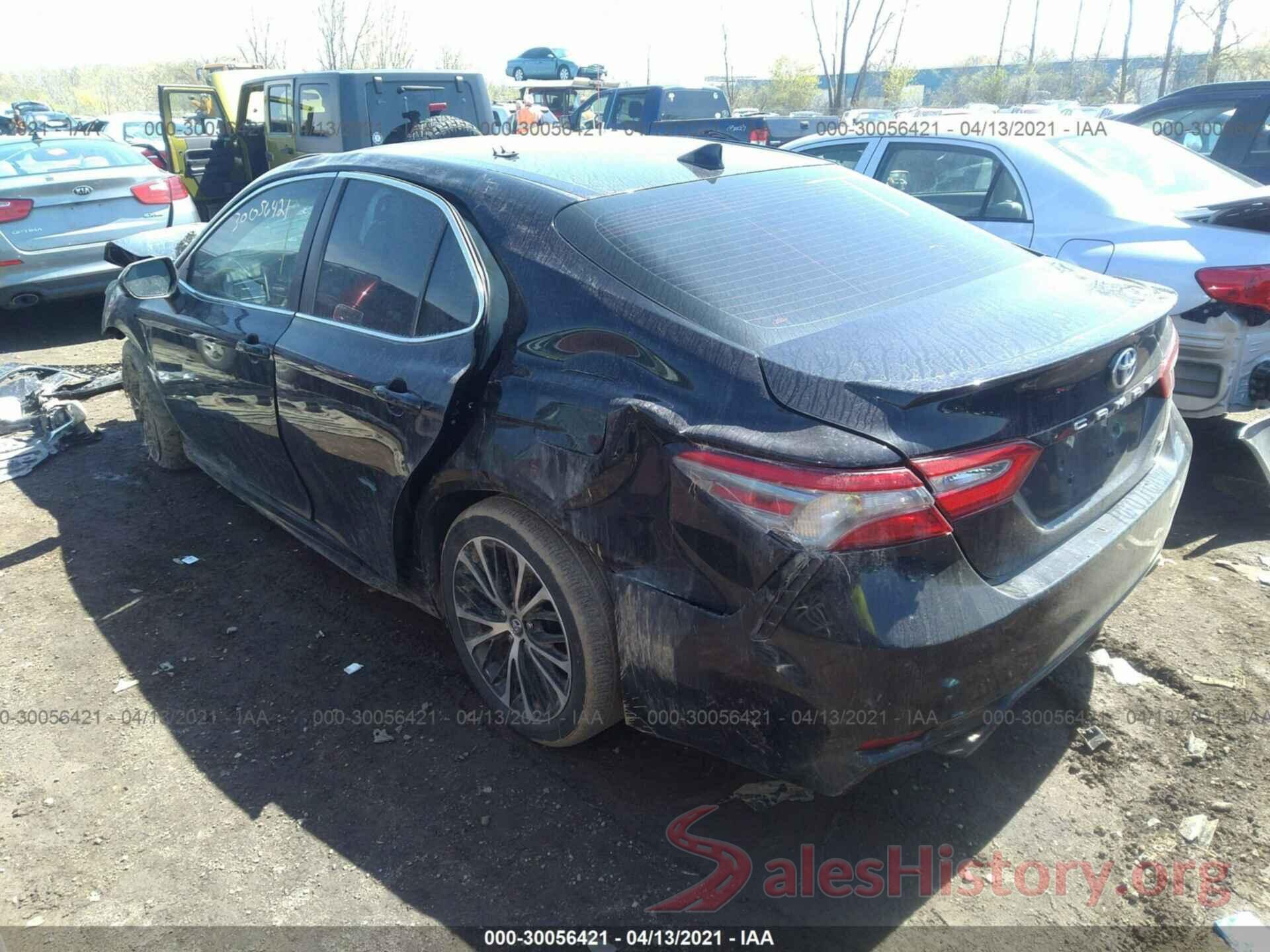 4T1B11HK3KU206843 2019 TOYOTA CAMRY