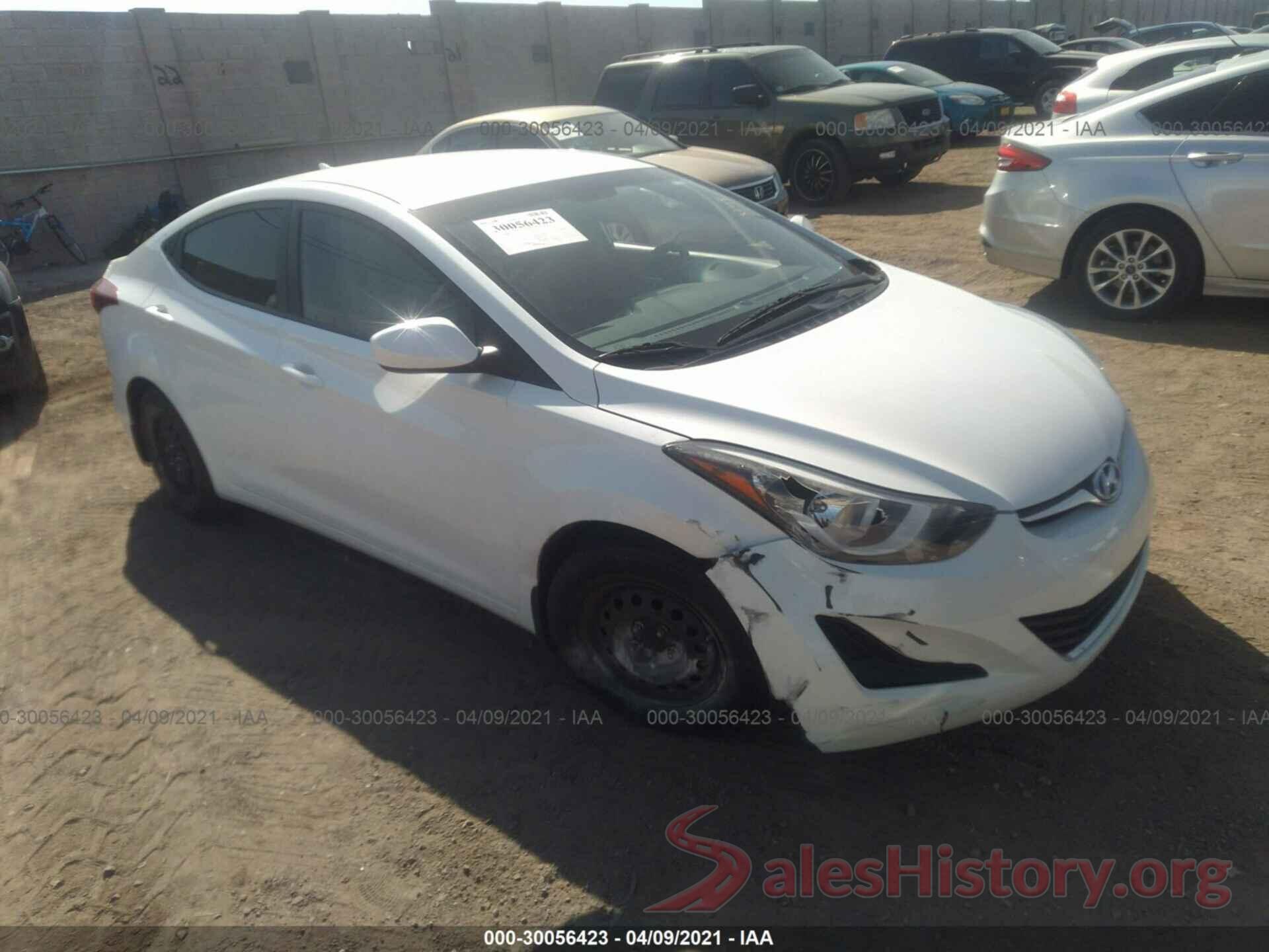 5NPDH4AE9GH793324 2016 HYUNDAI ELANTRA