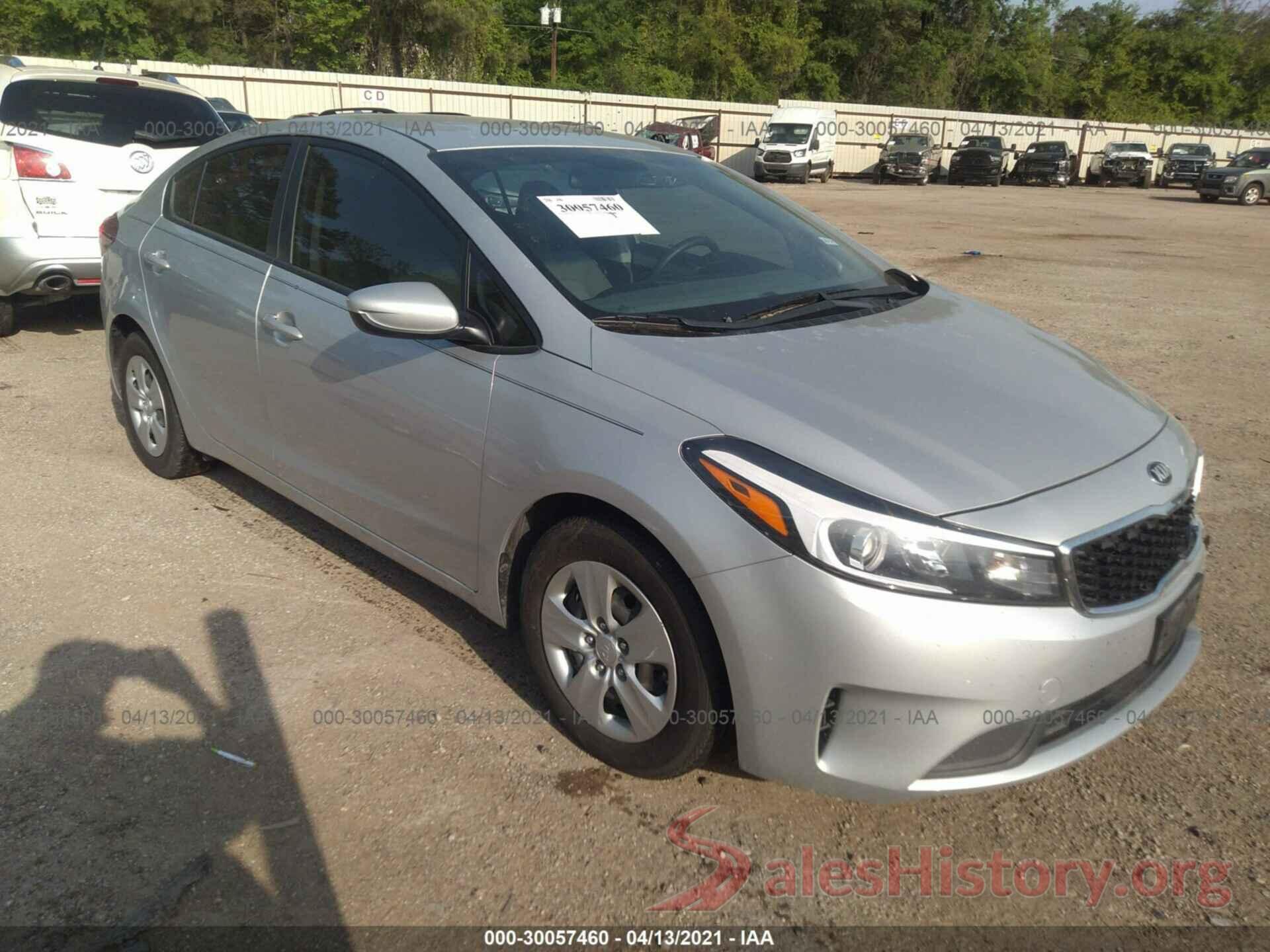 3KPFK4A71HE072187 2017 KIA FORTE