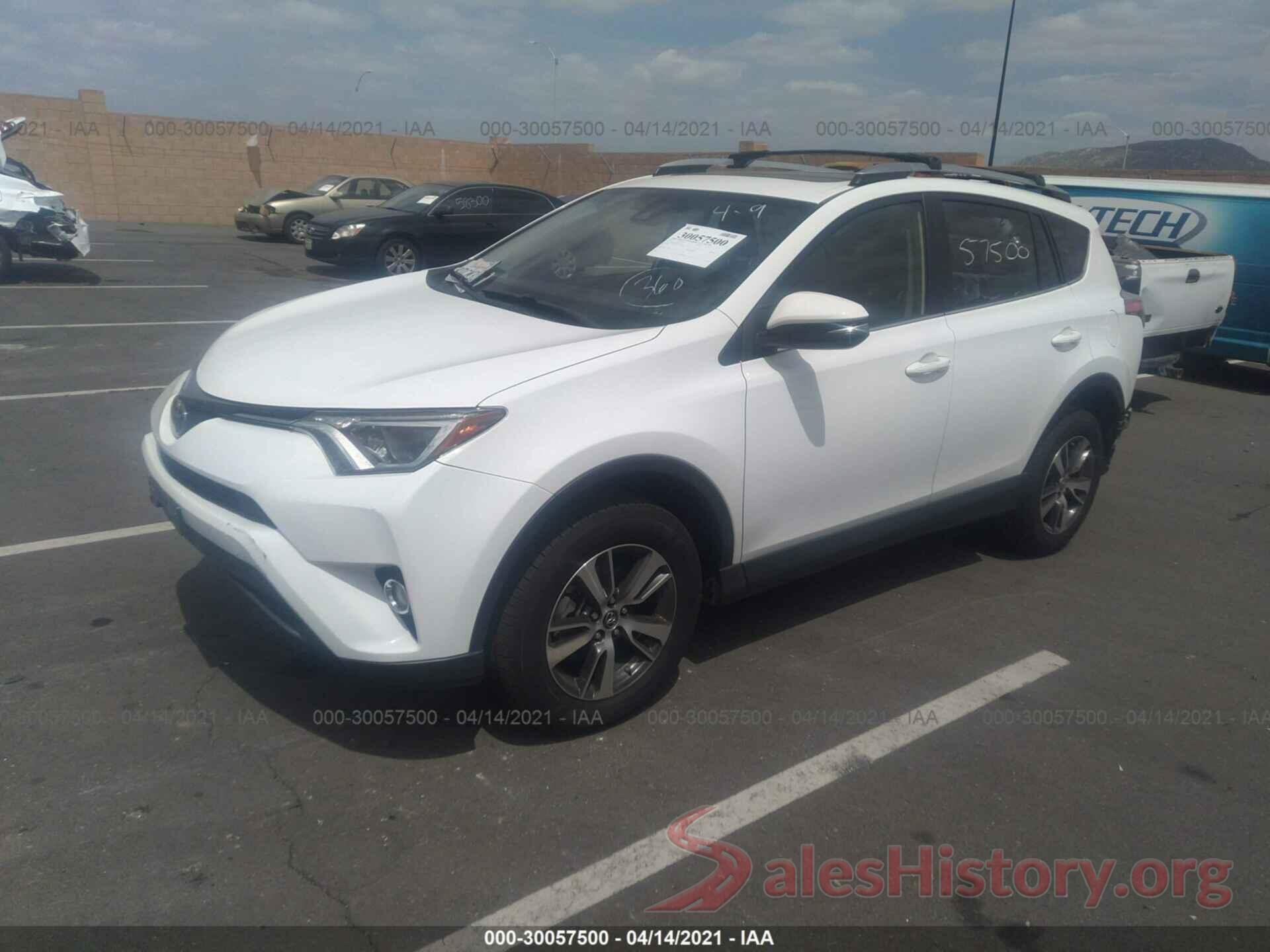 JTMWFREV0JD120196 2018 TOYOTA RAV4