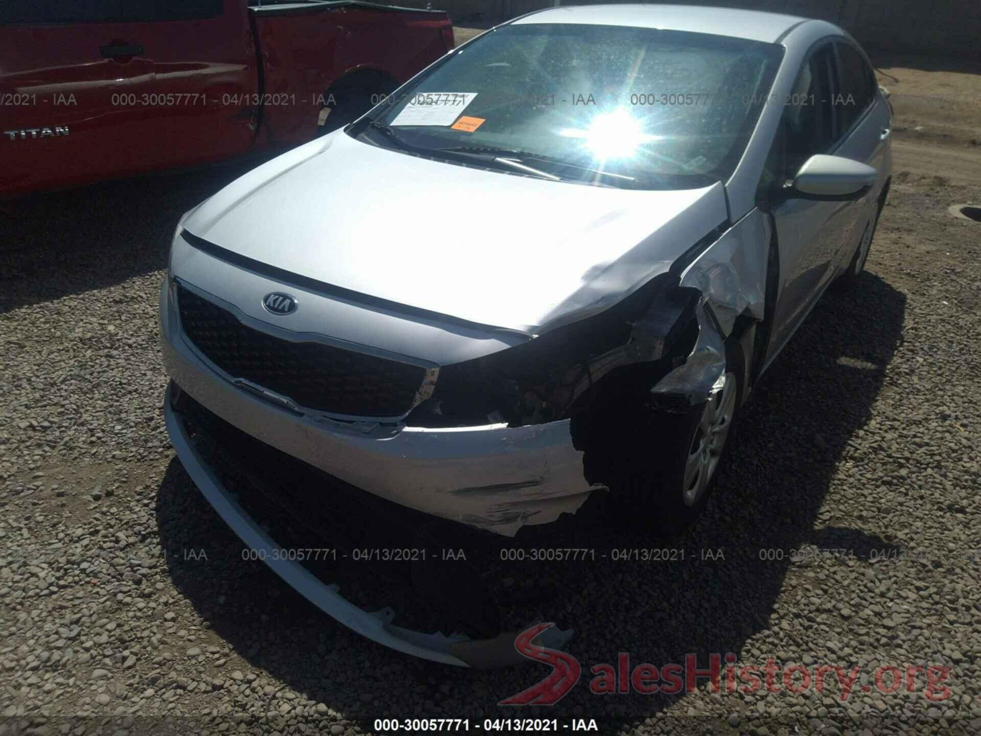 3KPFK4A76HE018786 2017 KIA FORTE