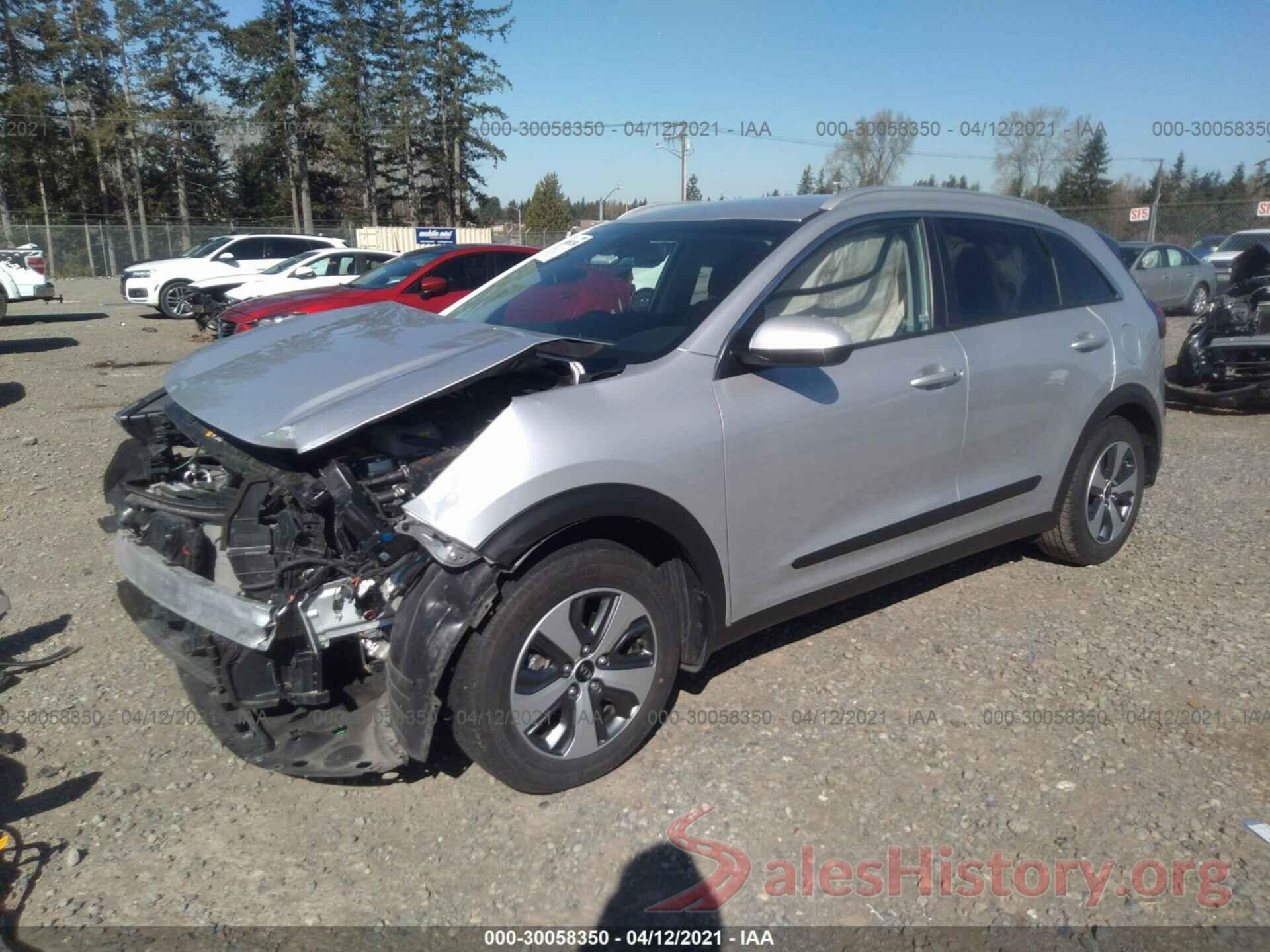 KNDCB3LC4K5223095 2019 KIA NIRO