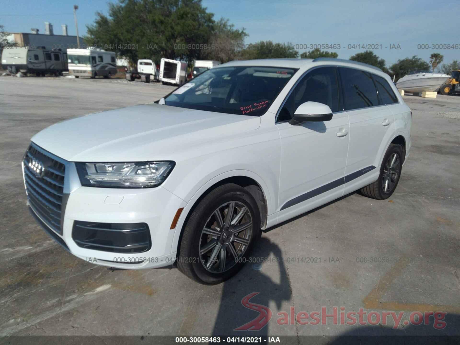 WA1LHAF76KD043084 2019 AUDI Q7