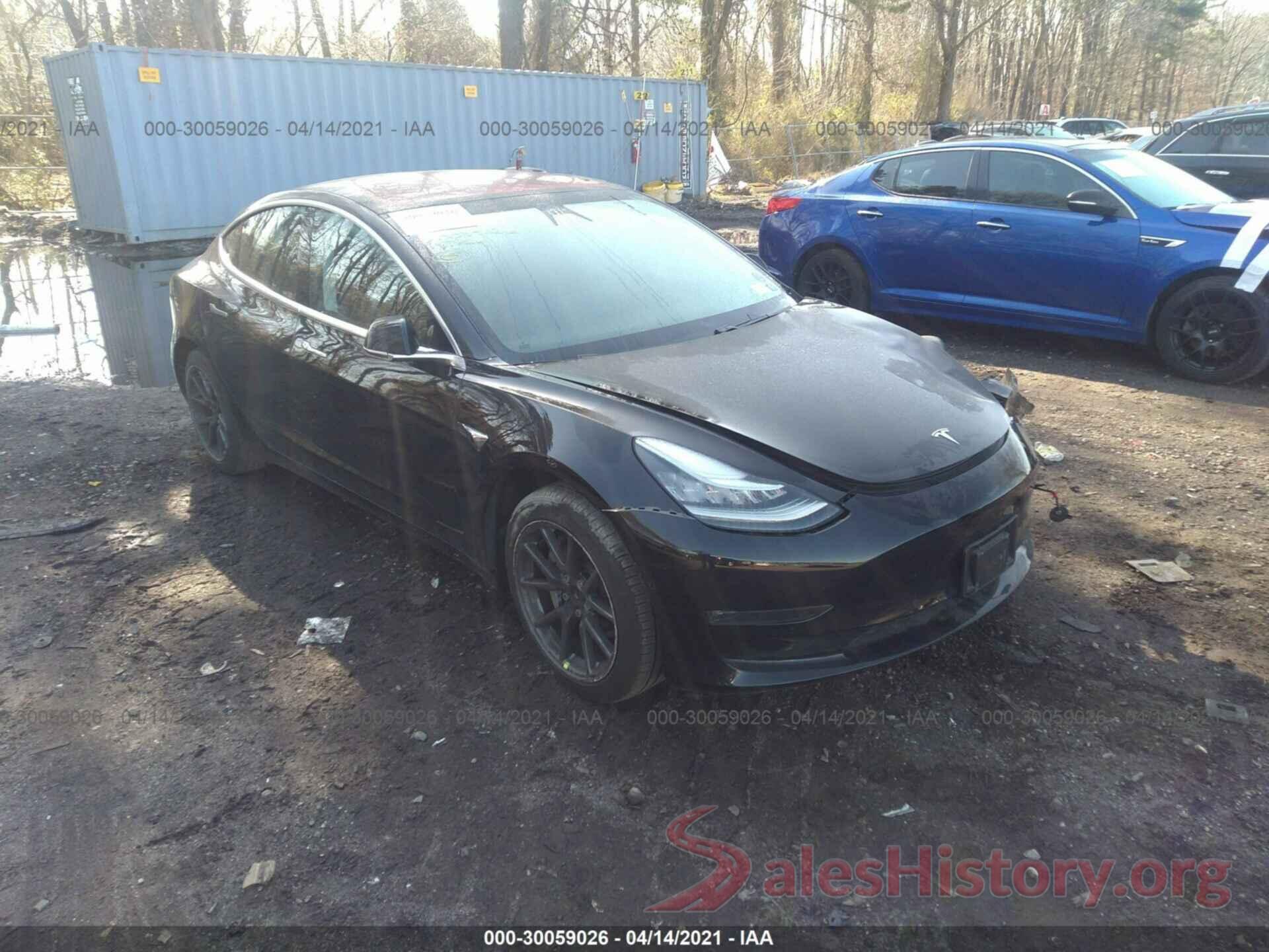 5YJ3E1EA2JF045935 2018 TESLA MODEL 3