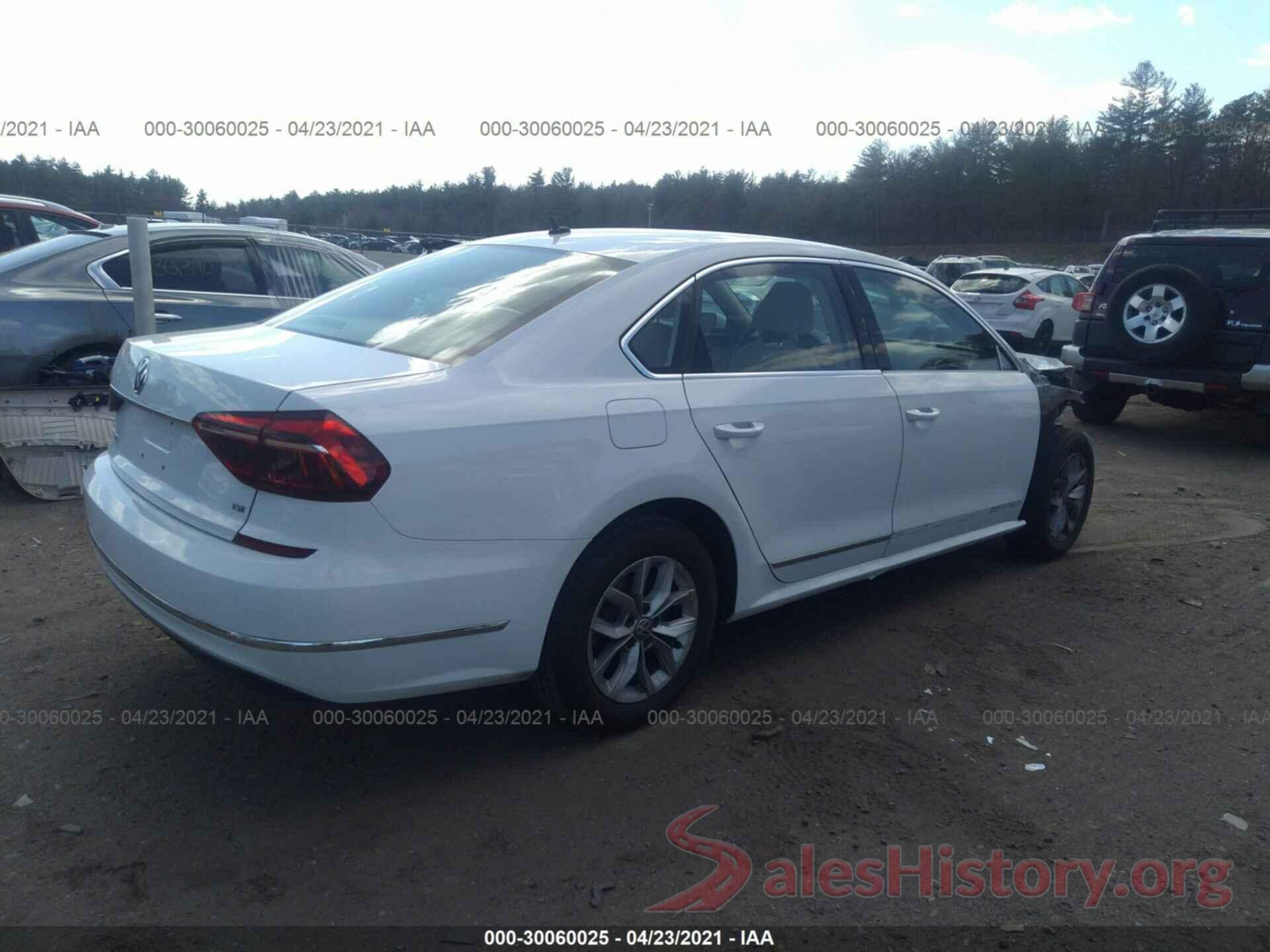 1VWAT7A3XHC001838 2017 VOLKSWAGEN PASSAT