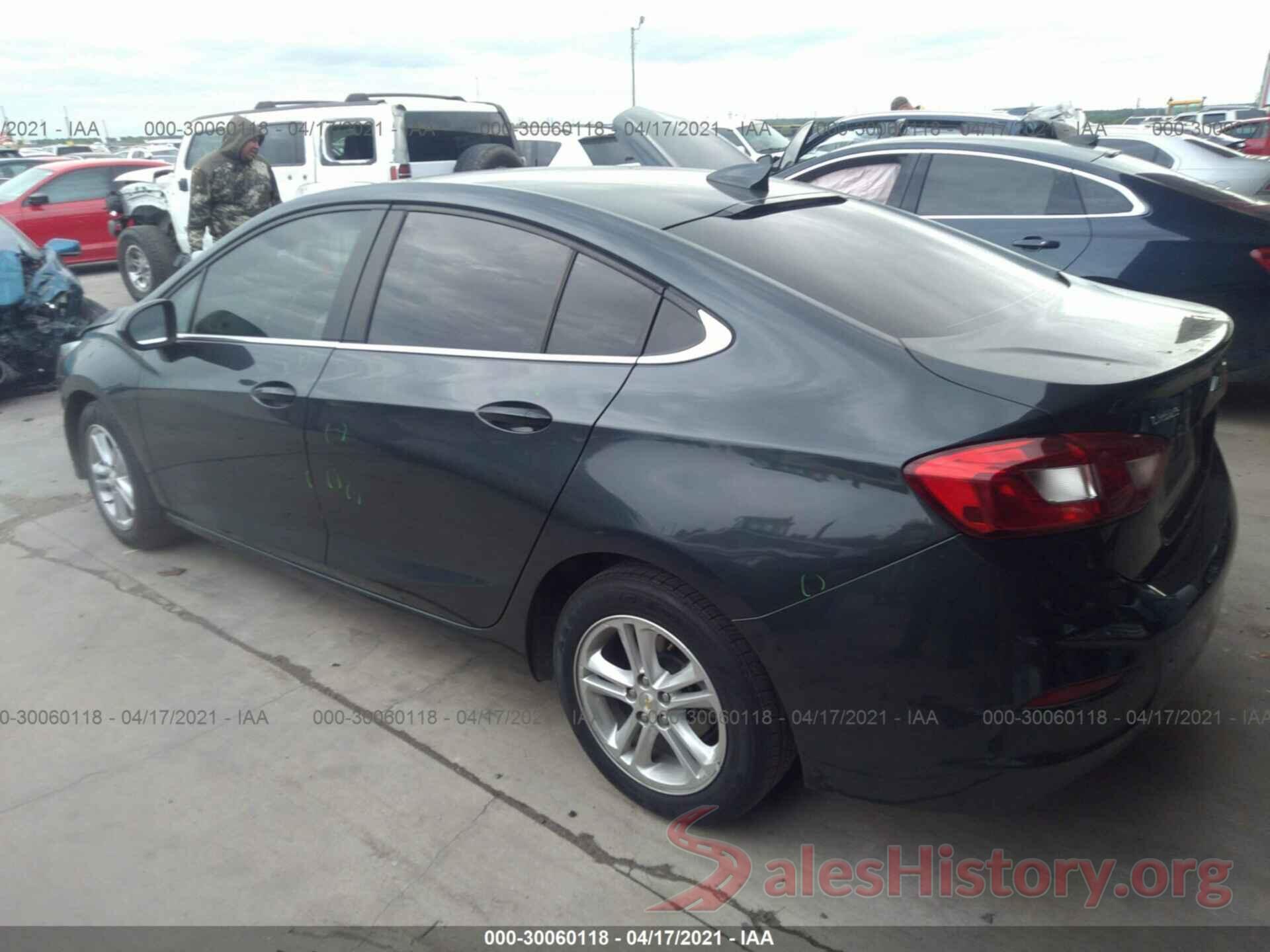 1G1BE5SM8J7106205 2018 CHEVROLET CRUZE