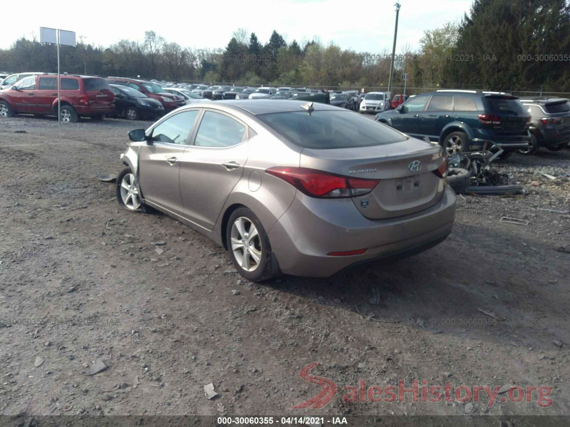 5NPDH4AE0GH797083 2016 HYUNDAI ELANTRA