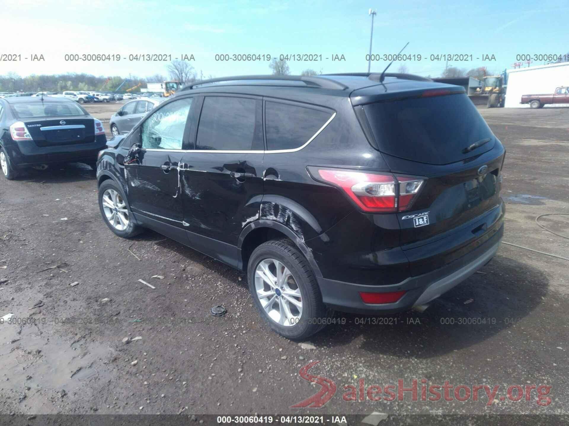 1FMCU9G9XHUA52150 2017 FORD ESCAPE