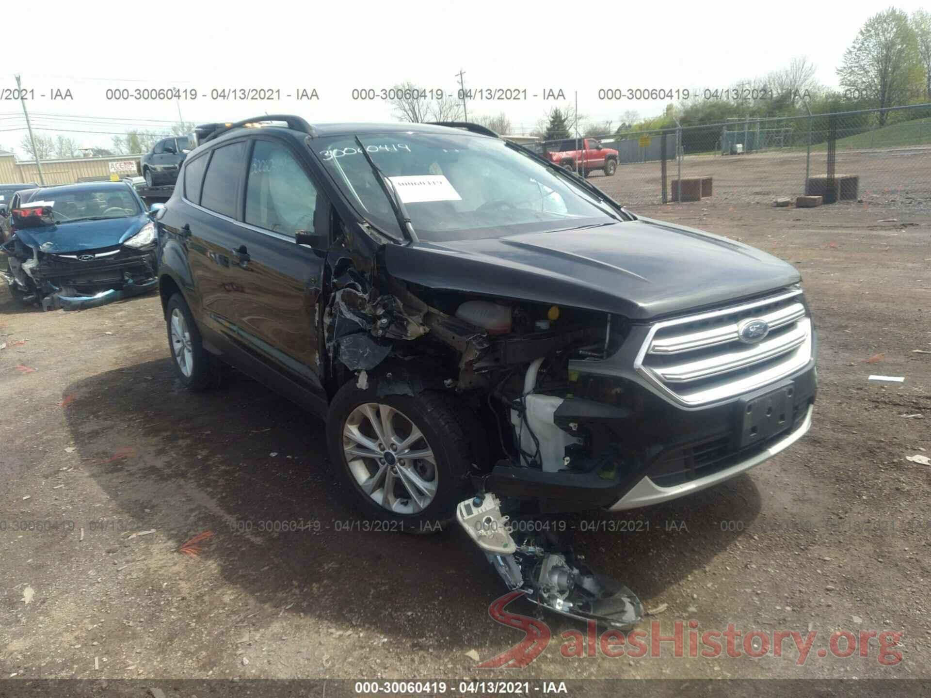 1FMCU9G9XHUA52150 2017 FORD ESCAPE