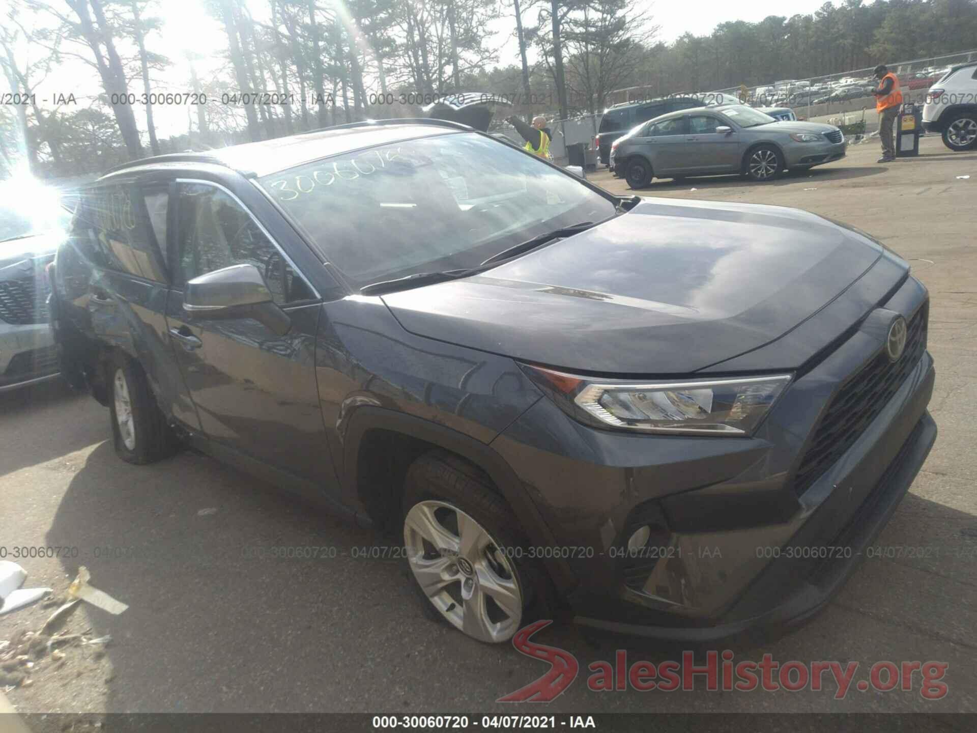 2T3P1RFV7MW144049 2021 TOYOTA RAV4