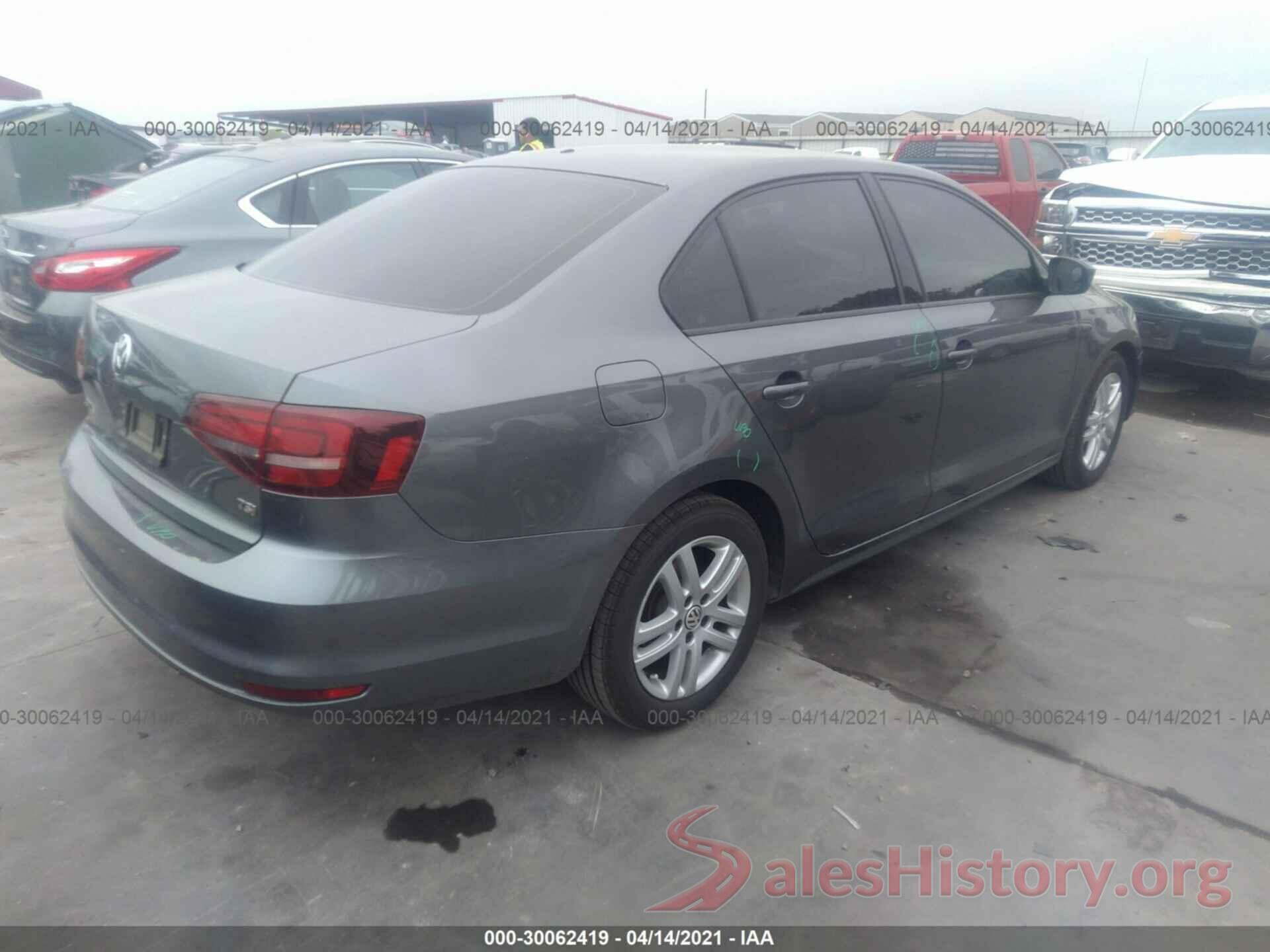 3VW2B7AJ5JM227263 2018 VOLKSWAGEN JETTA