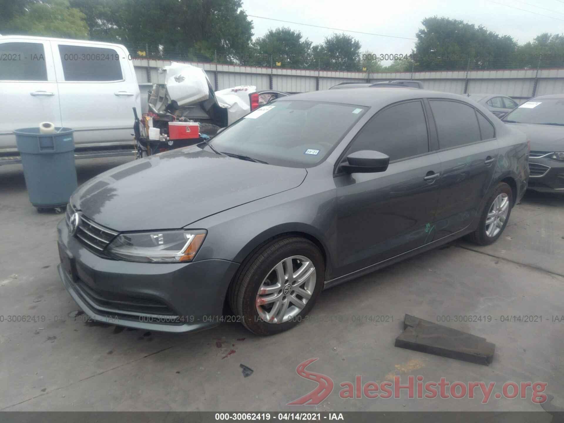 3VW2B7AJ5JM227263 2018 VOLKSWAGEN JETTA