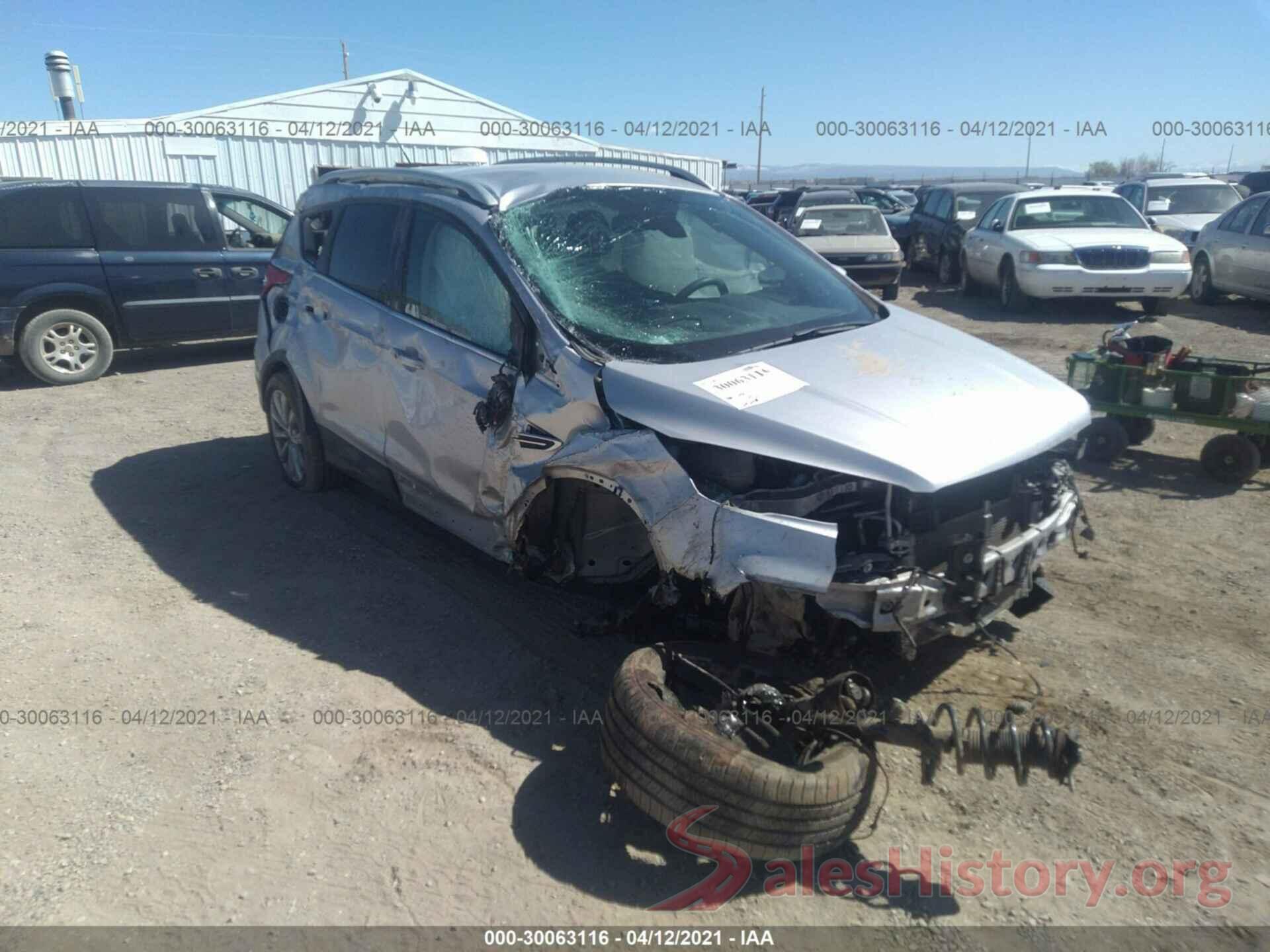 1FMCU9J92HUA61479 2017 FORD ESCAPE