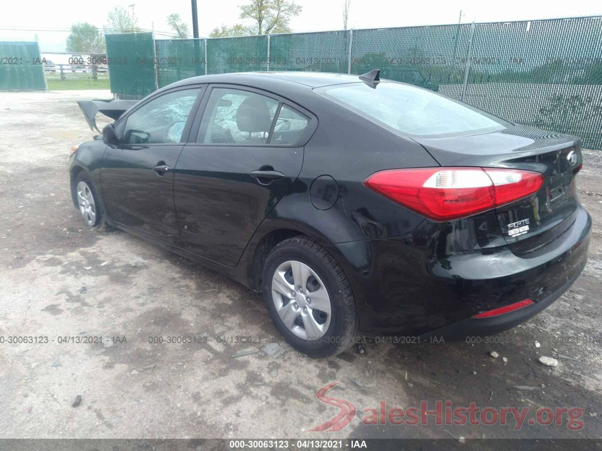 KNAFK4A63G5575220 2016 KIA FORTE