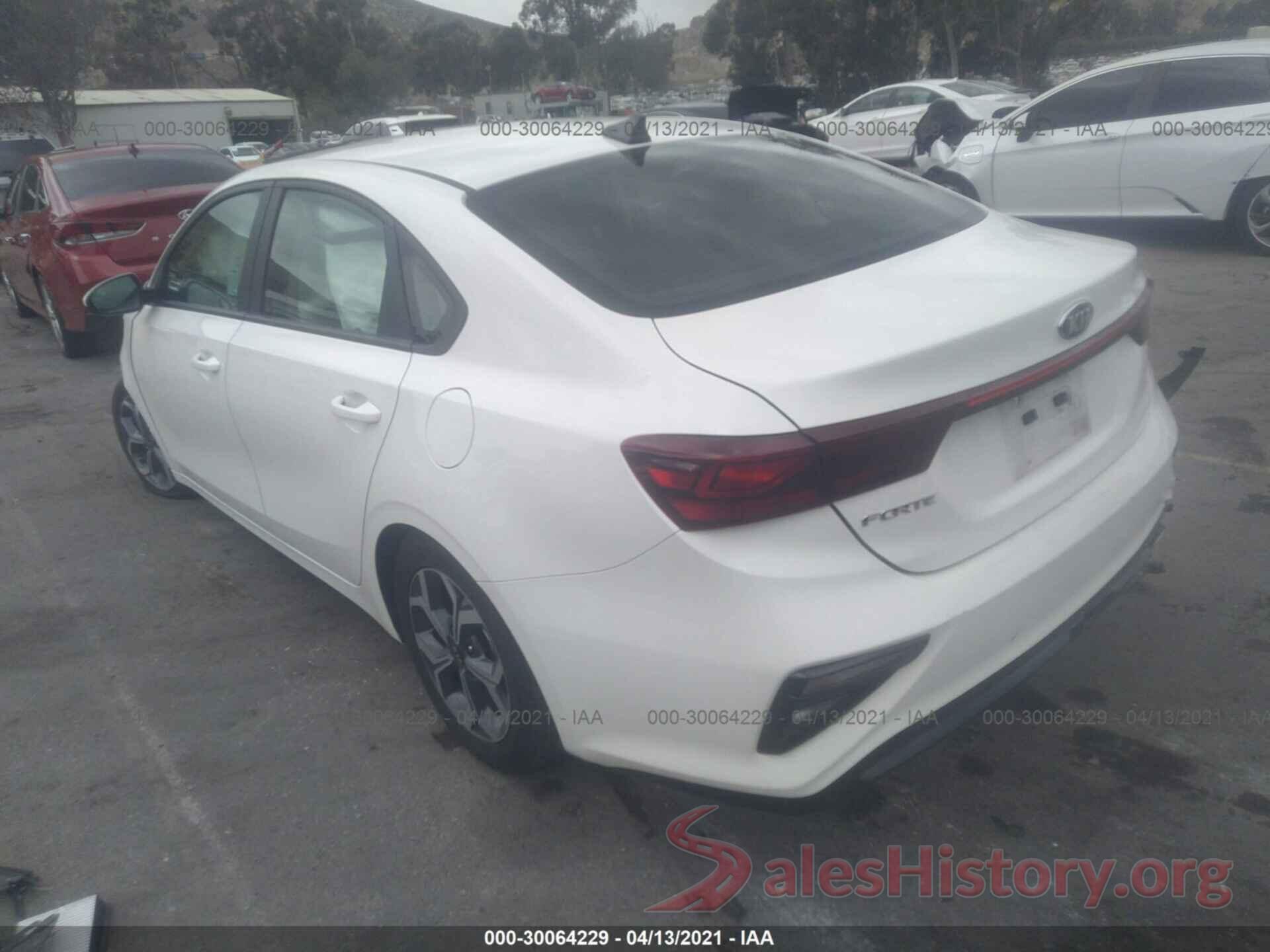 3KPF24AD4KE119399 2019 KIA FORTE