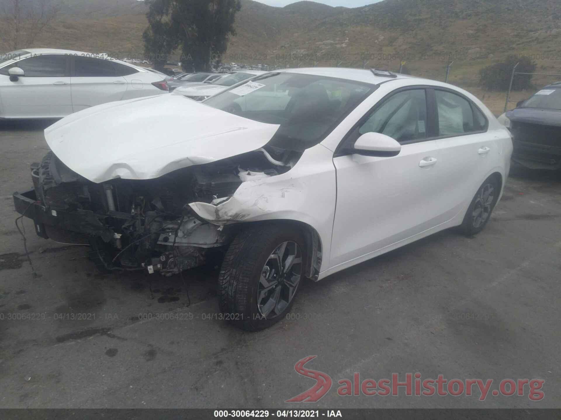 3KPF24AD4KE119399 2019 KIA FORTE