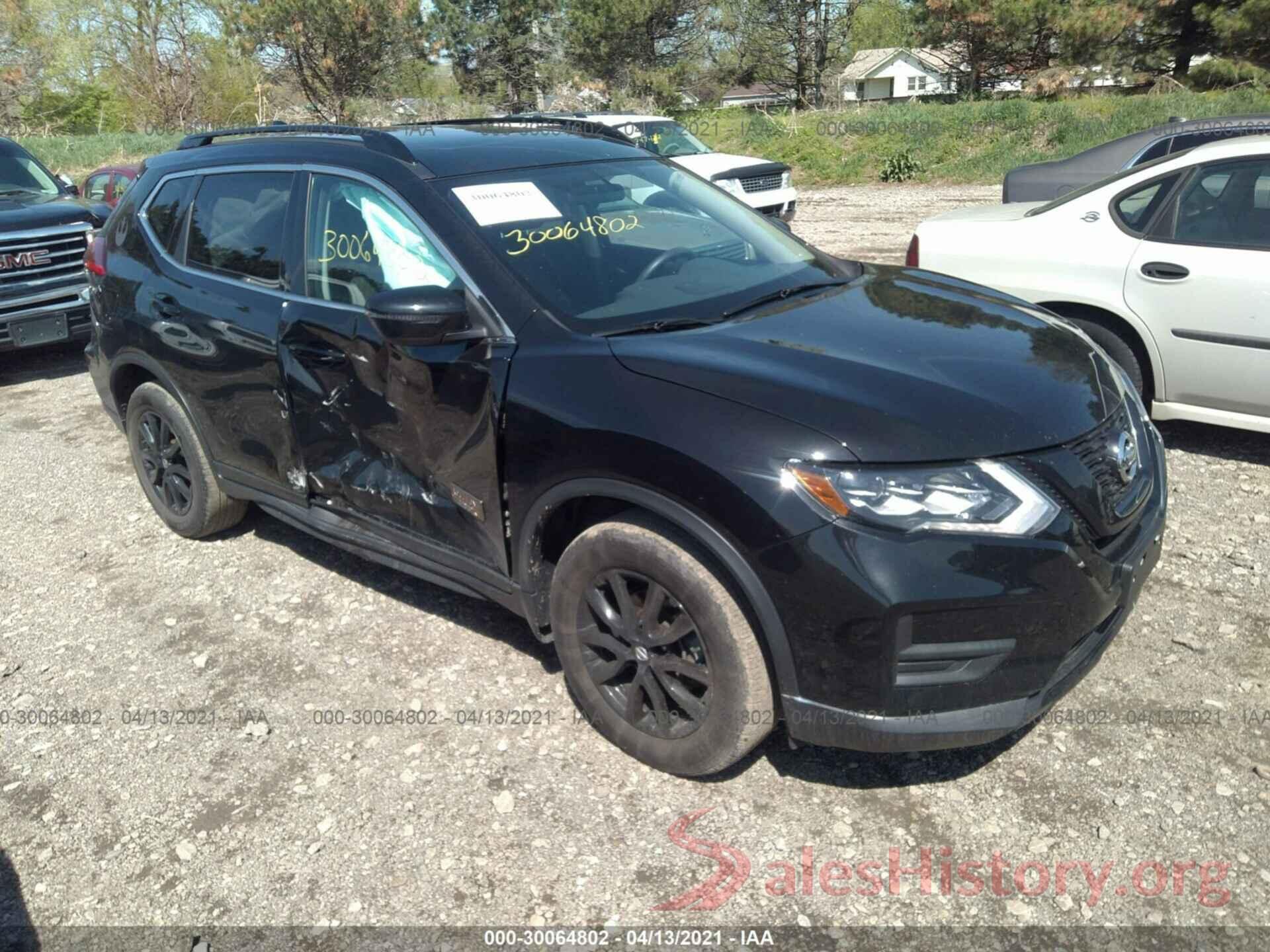 5N1AT2MV1HC765818 2017 NISSAN ROGUE