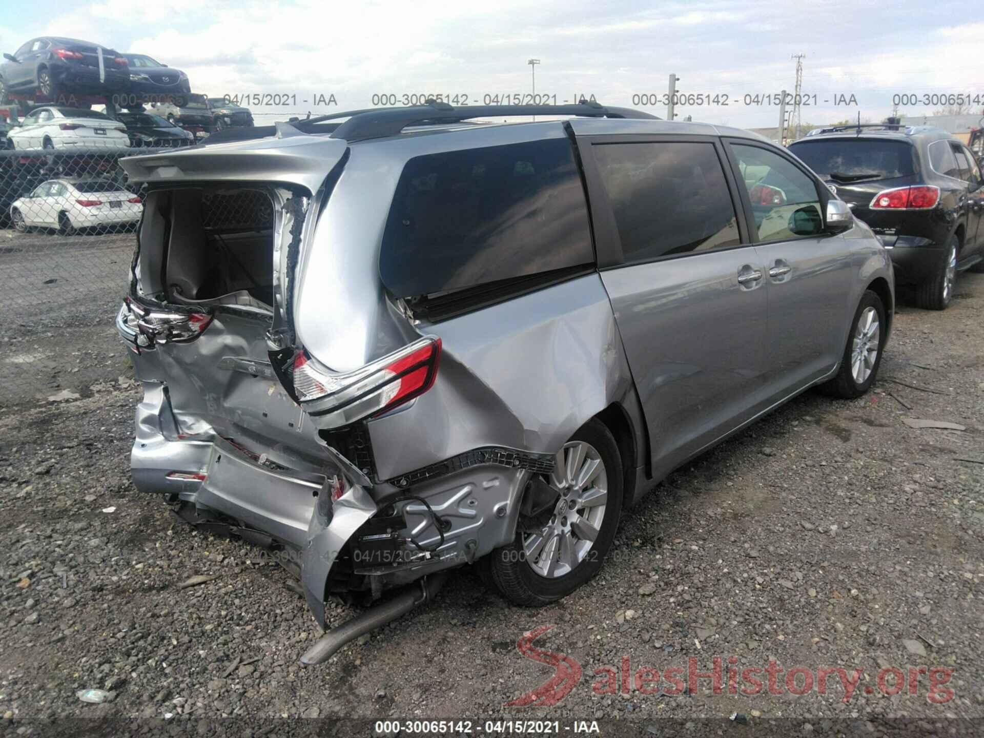 5TDDZ3DCXHS157671 2017 TOYOTA SIENNA