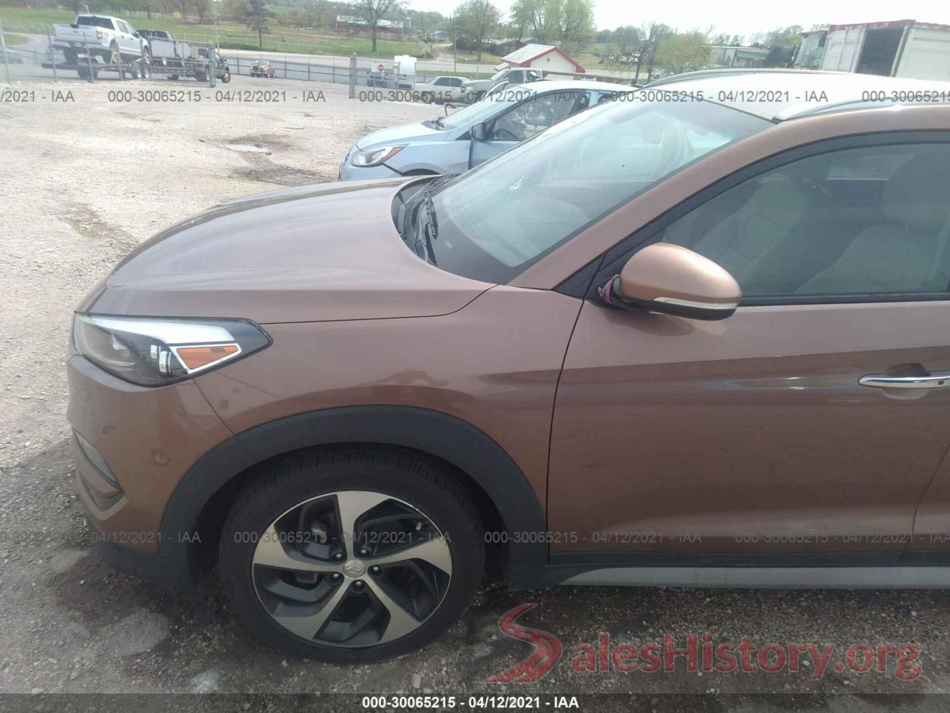 KM8J33A23HU390928 2017 HYUNDAI TUCSON