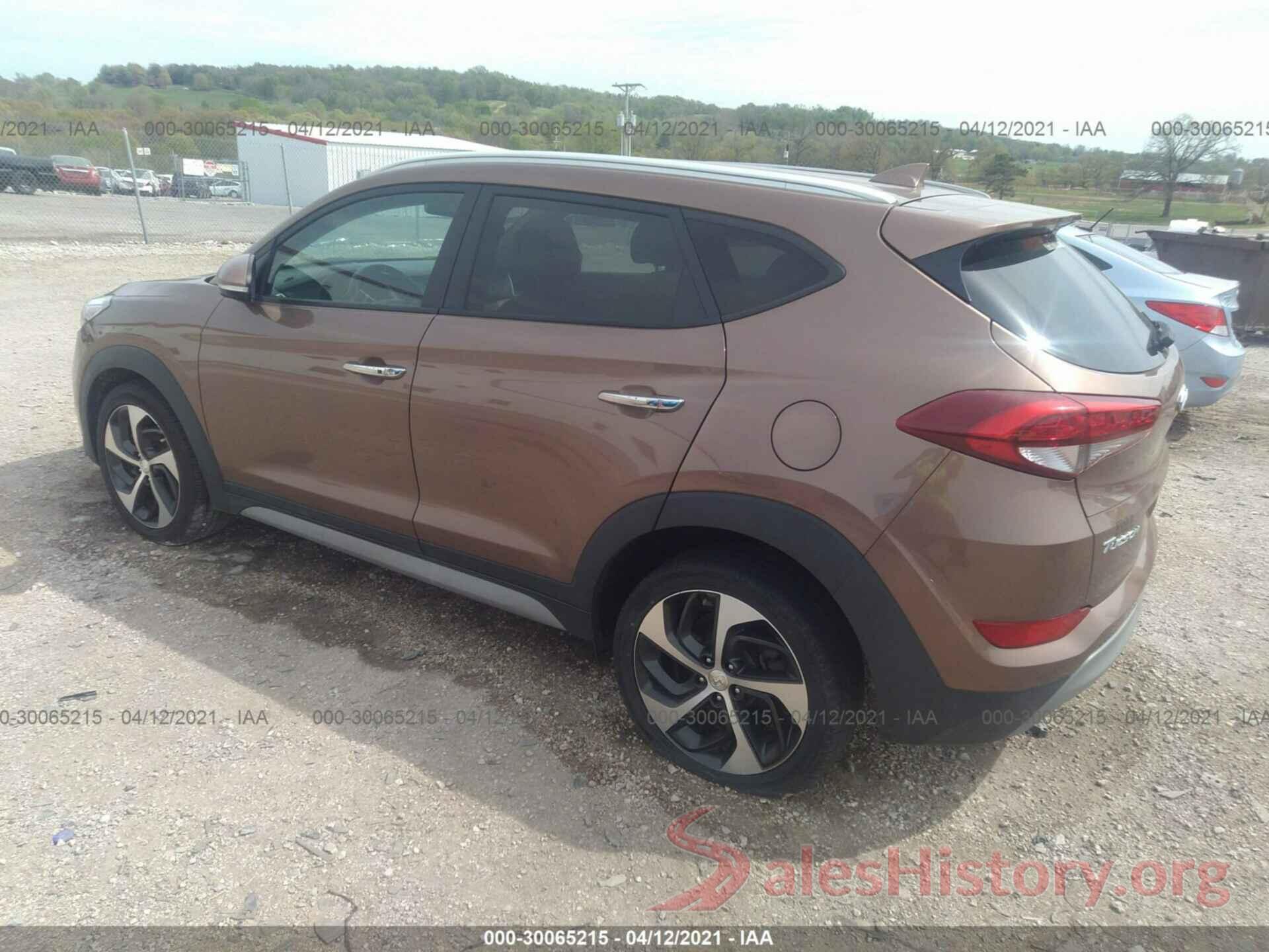 KM8J33A23HU390928 2017 HYUNDAI TUCSON