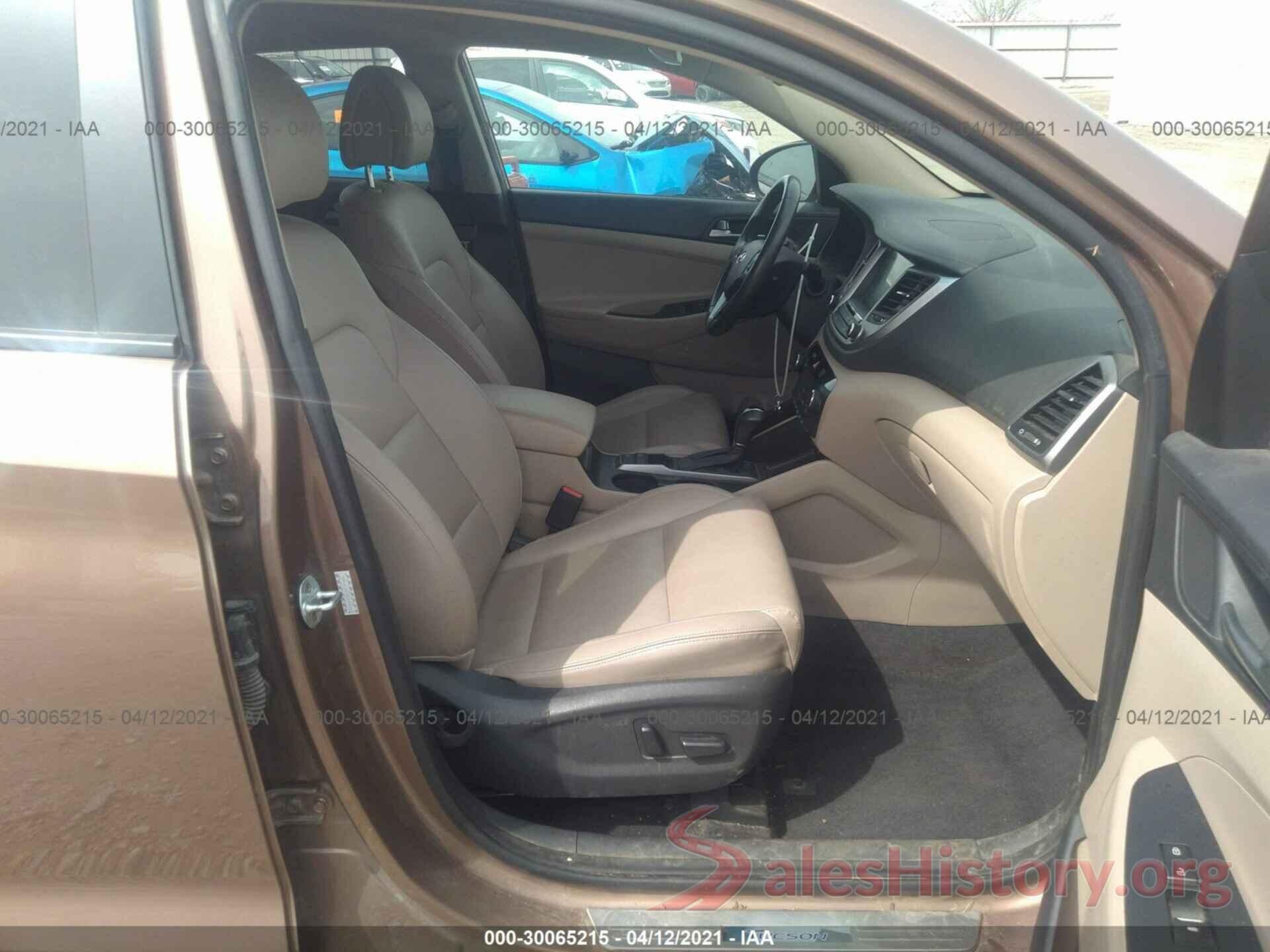 KM8J33A23HU390928 2017 HYUNDAI TUCSON