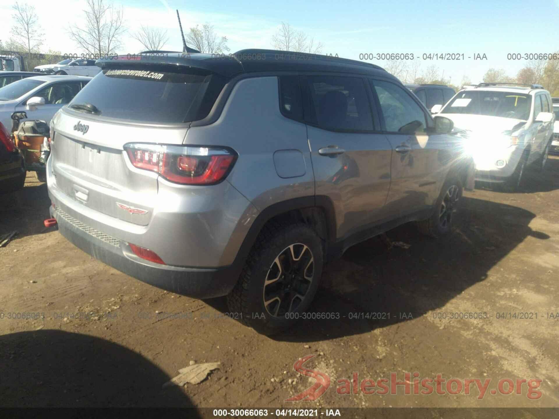 3C4NJDDBXLT119073 2020 JEEP COMPASS