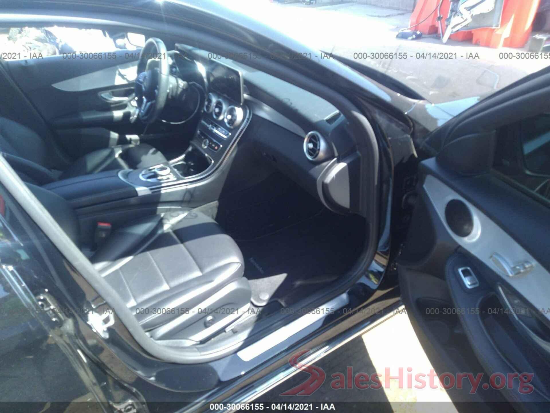 55SWF8DB3KU312819 2019 MERCEDES-BENZ C-CLASS