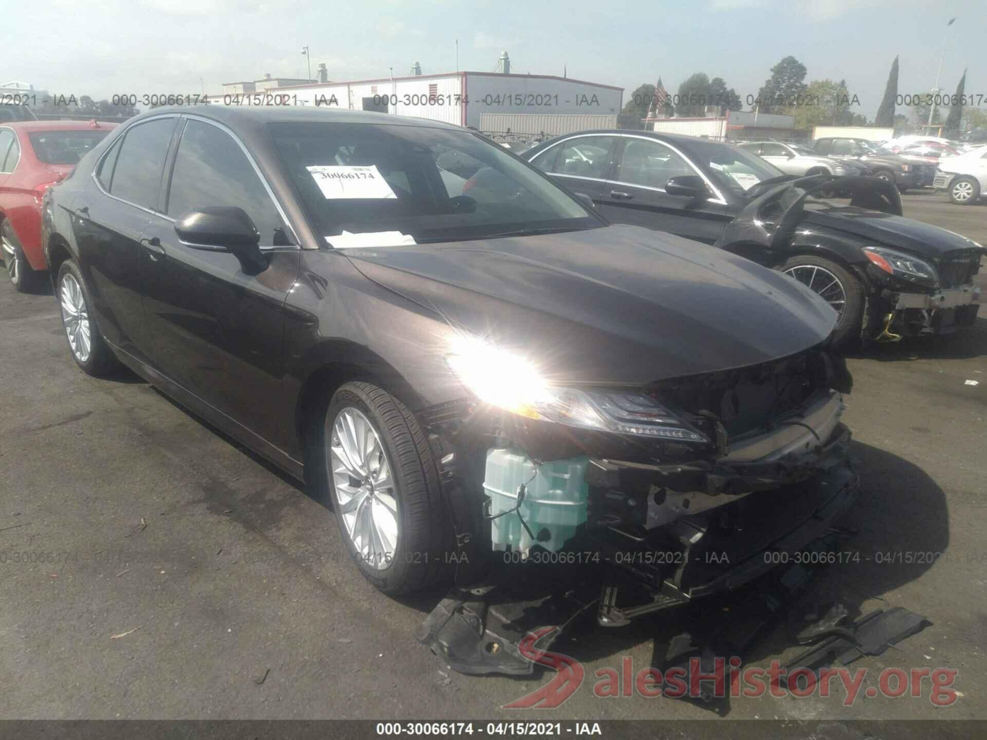 4T1B11HK6JU006991 2018 TOYOTA CAMRY