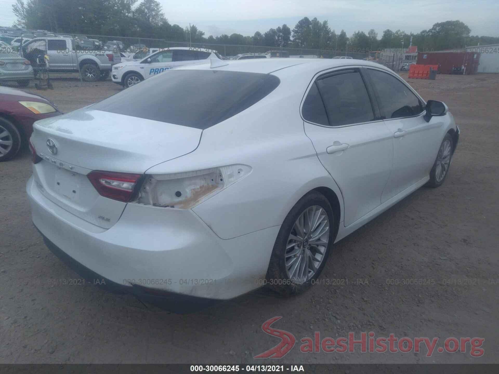 4T1B11HK0KU758445 2019 TOYOTA CAMRY