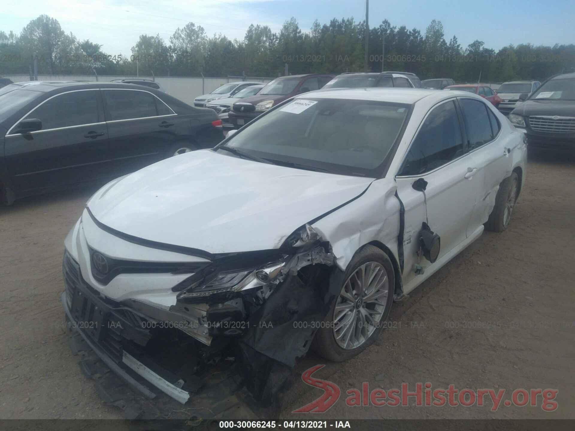 4T1B11HK0KU758445 2019 TOYOTA CAMRY