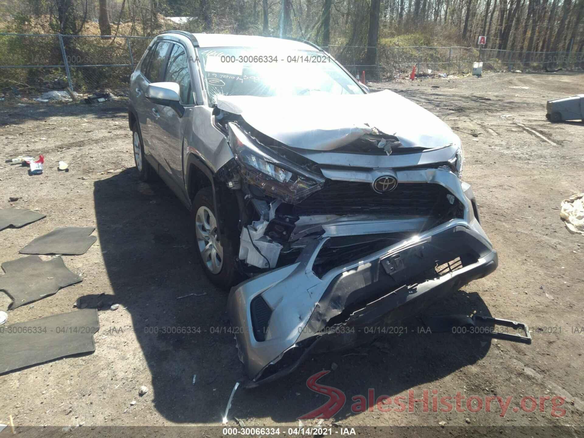 2T3G1RFV5KC048726 2019 TOYOTA RAV4