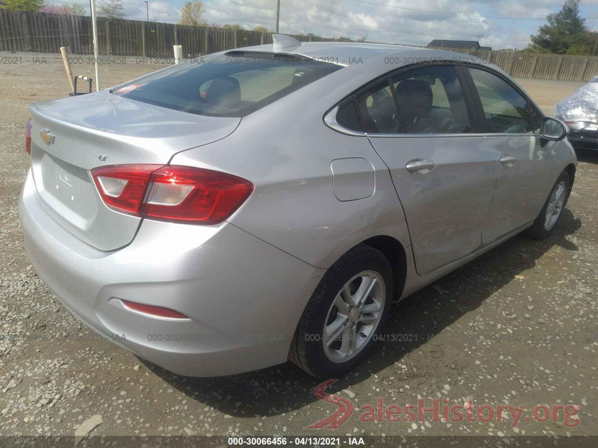 1G1BE5SM3J7108654 2018 CHEVROLET CRUZE