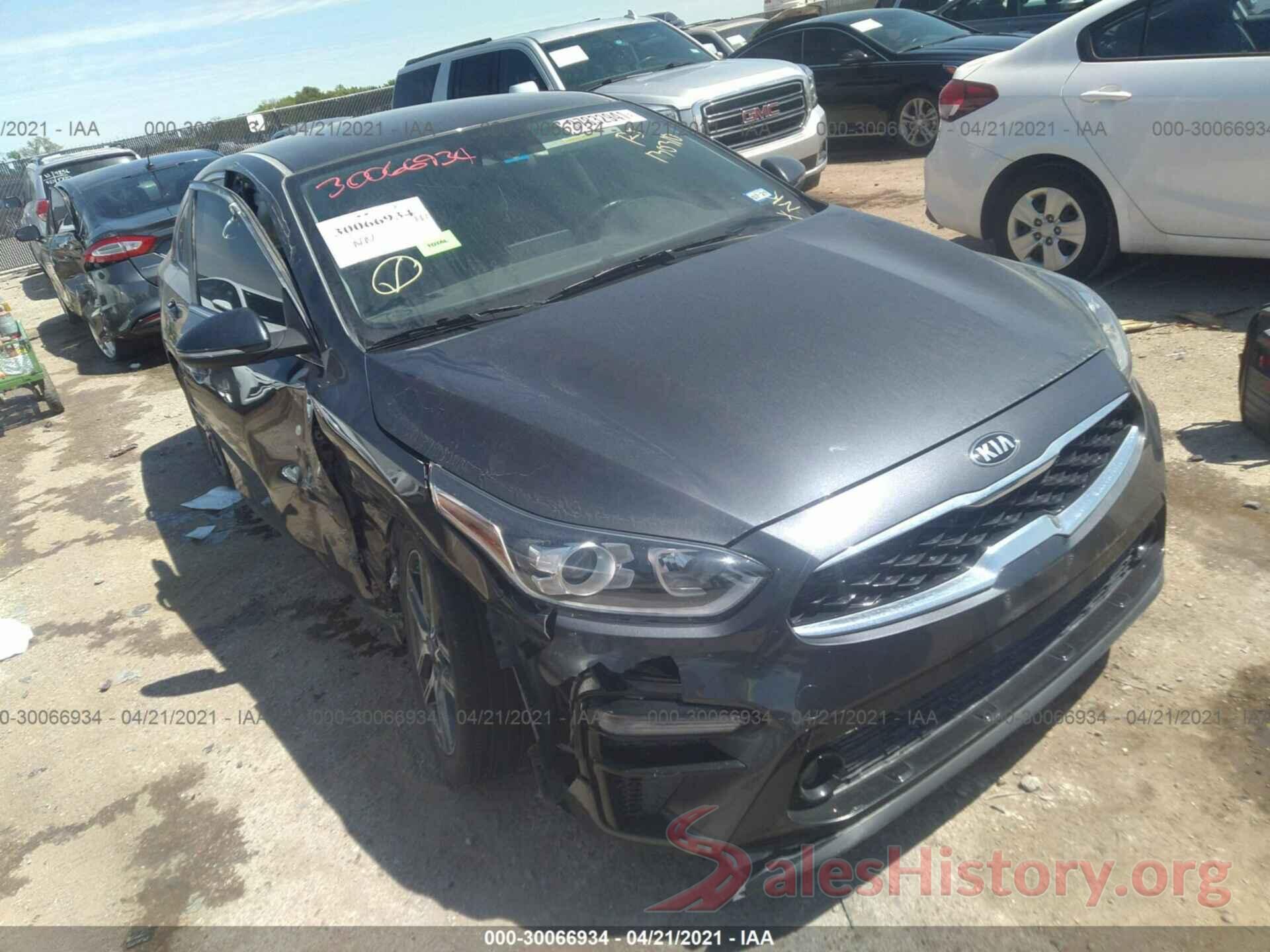 3KPF54AD7KE130310 2019 KIA FORTE