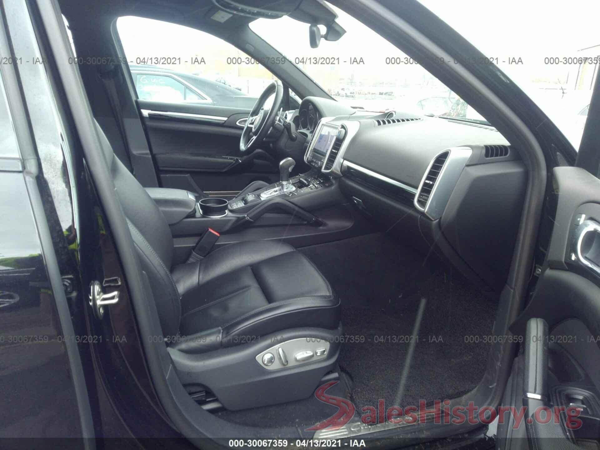 WP1AB2A29HLA53587 2017 PORSCHE CAYENNE