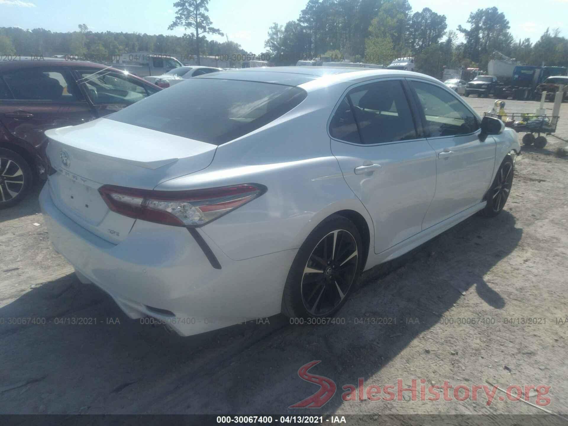 4T1B61HK4JU051140 2018 TOYOTA CAMRY