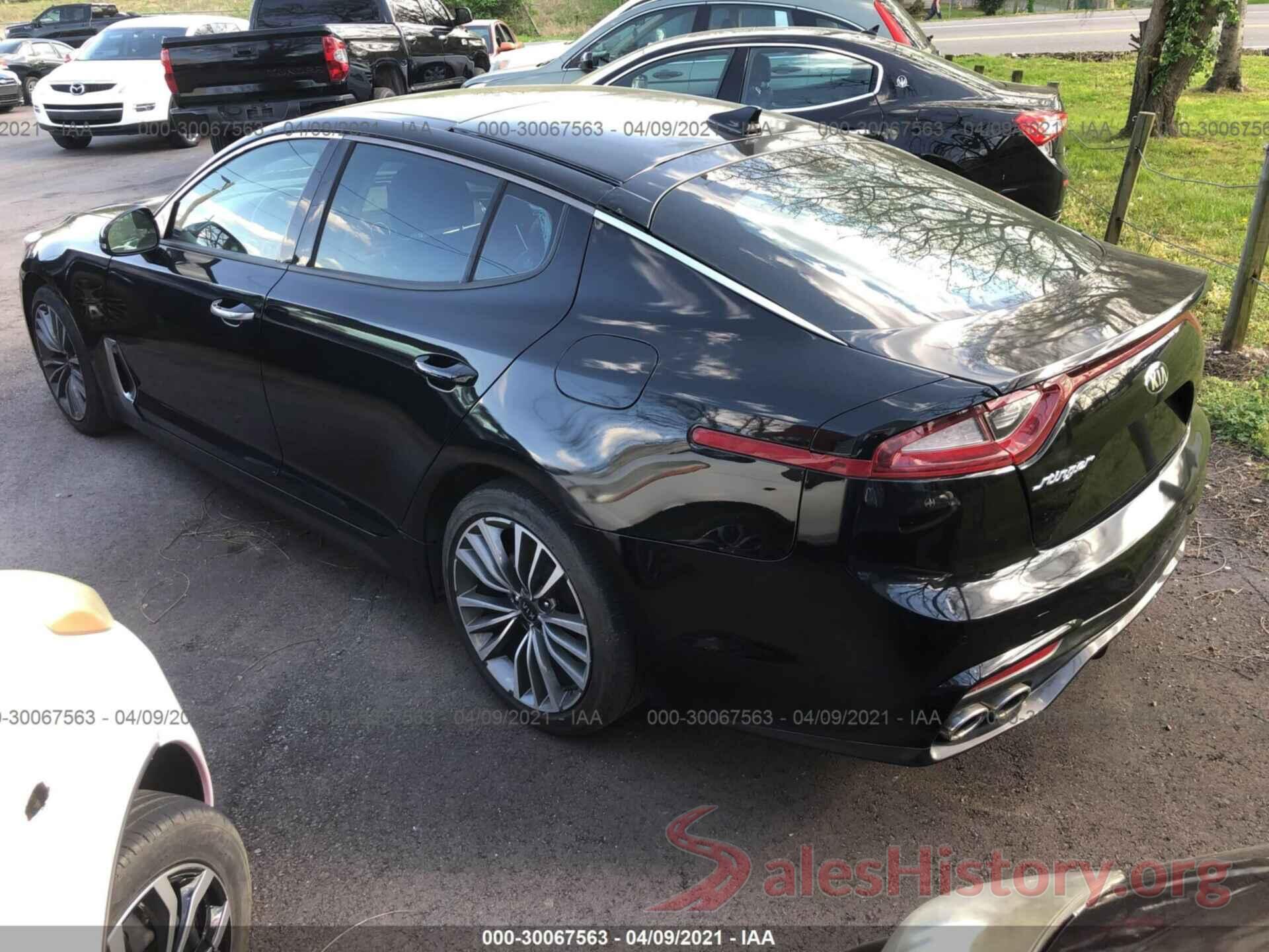 KNAE25LA9J6010751 2018 KIA STINGER