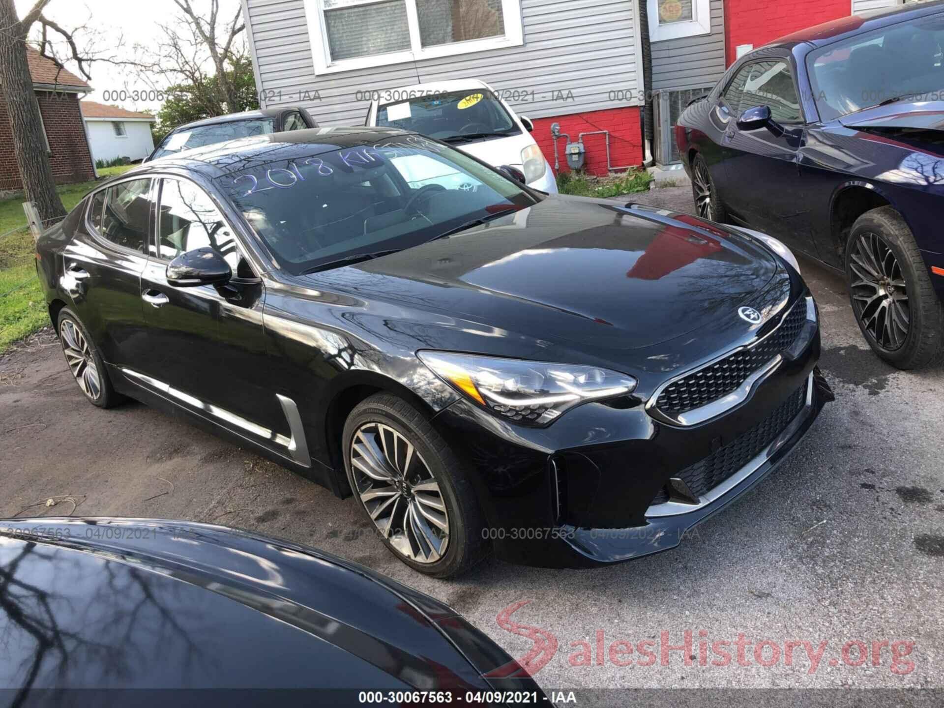 KNAE25LA9J6010751 2018 KIA STINGER